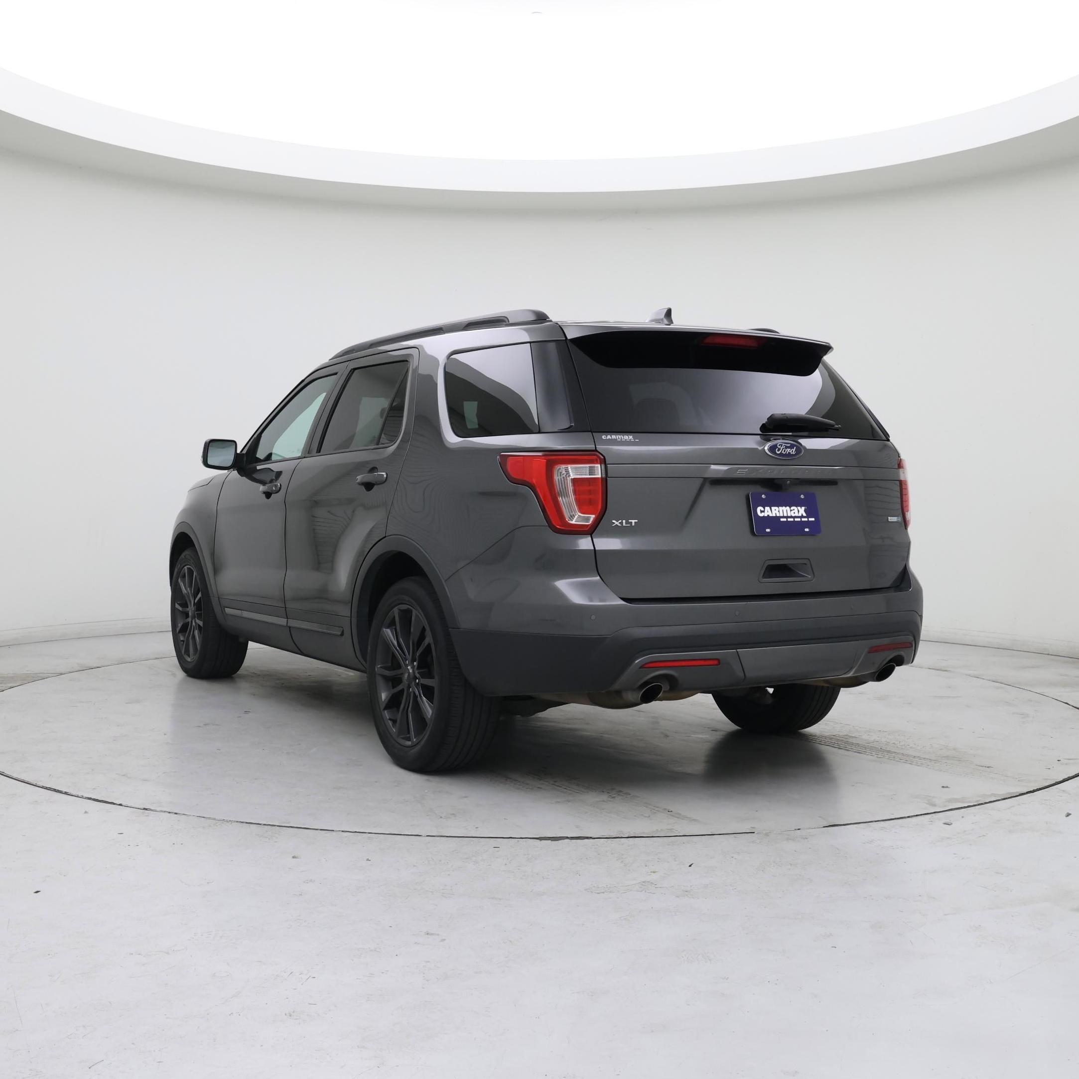 Thumbnail: 2017 Ford Explorer - 2