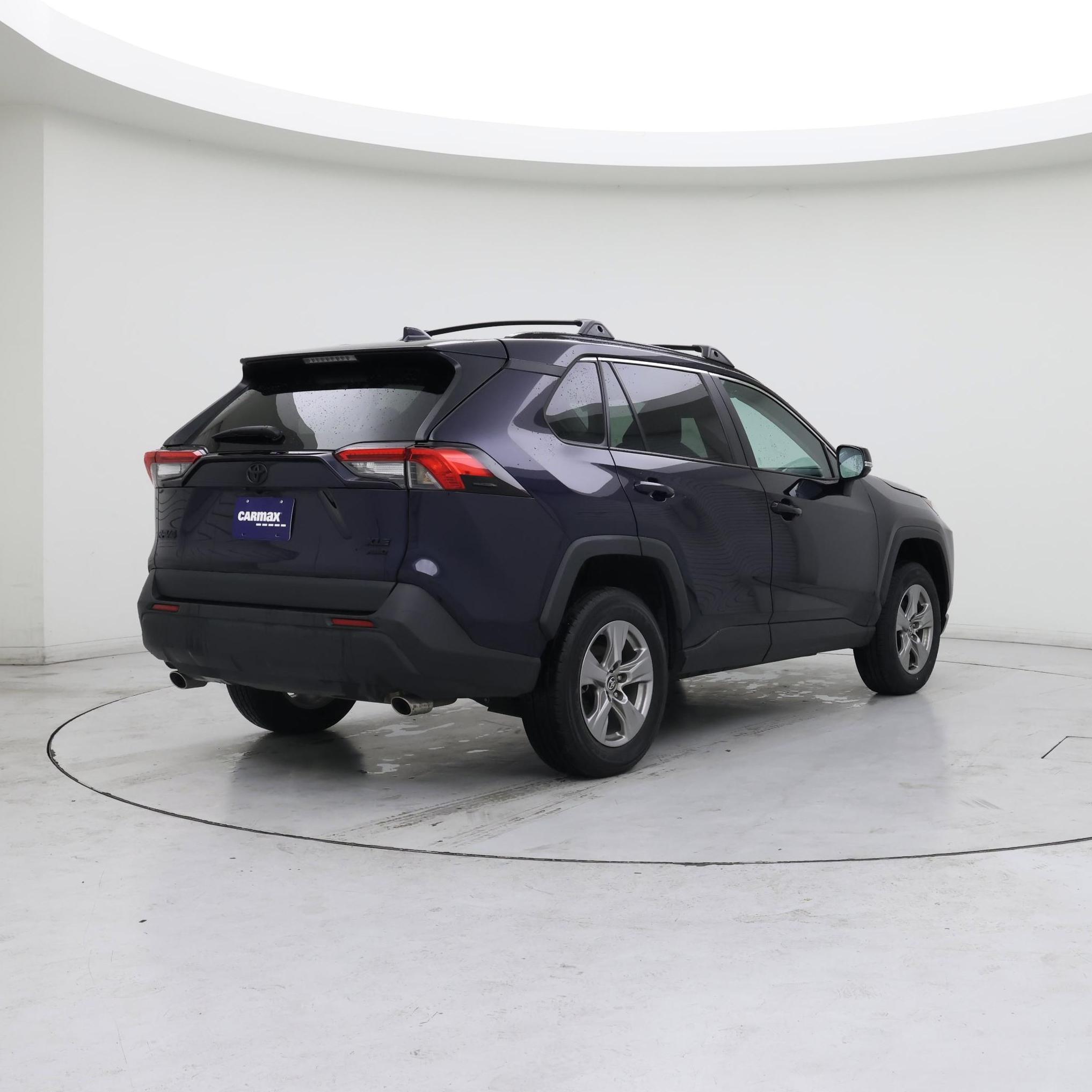 Thumbnail: 2023 Toyota RAV4 - 8