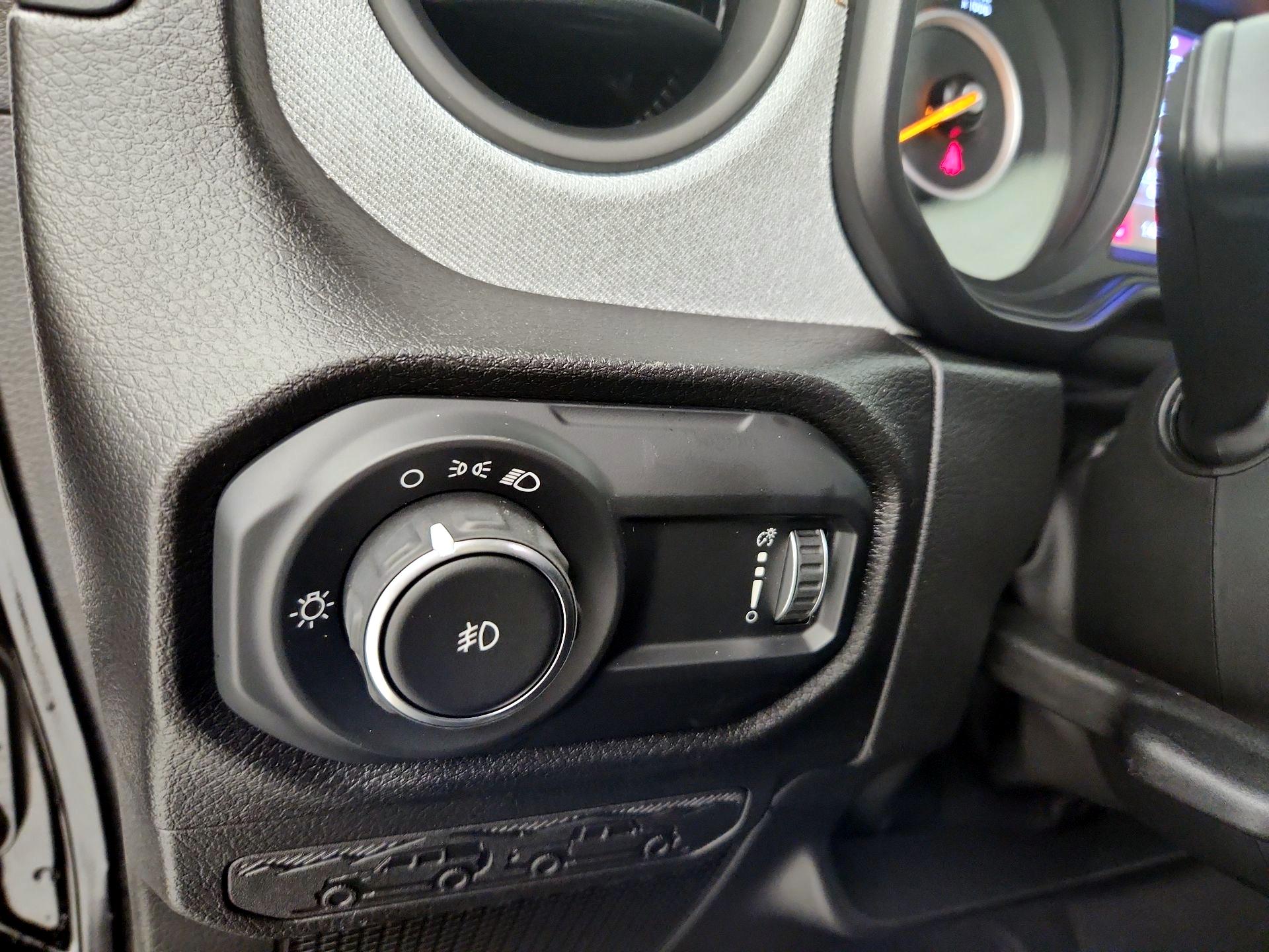Thumbnail: 2024 Jeep Wrangler - 13