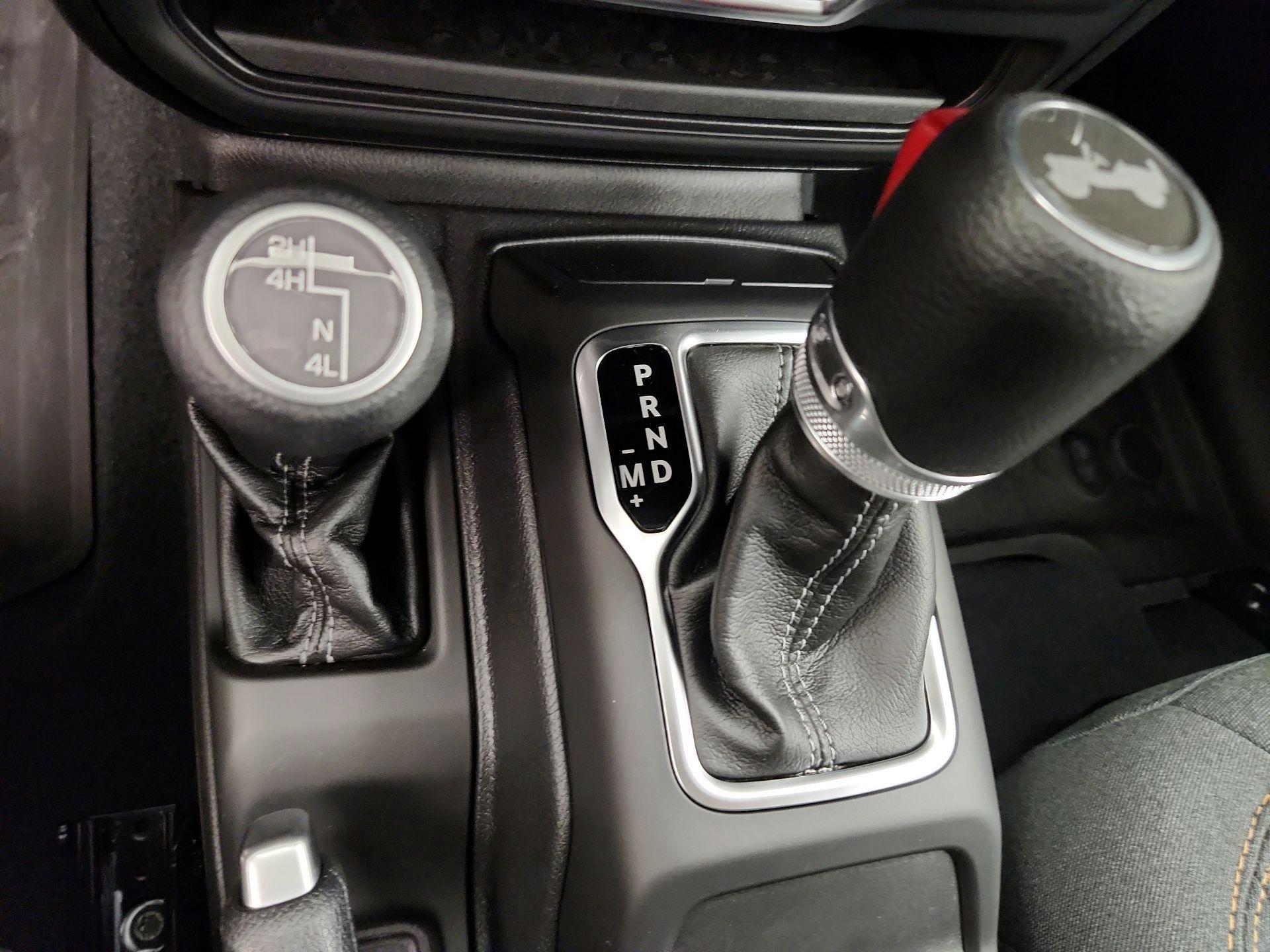 Thumbnail: 2024 Jeep Wrangler - 17