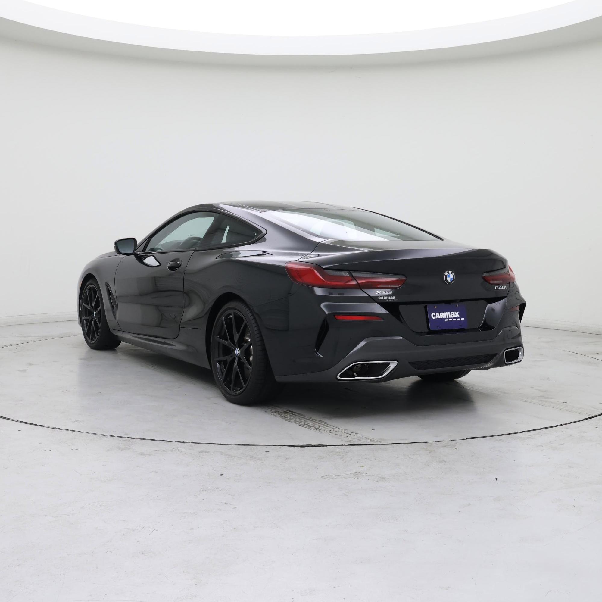 Thumbnail: 2022 BMW 8 Series - 2