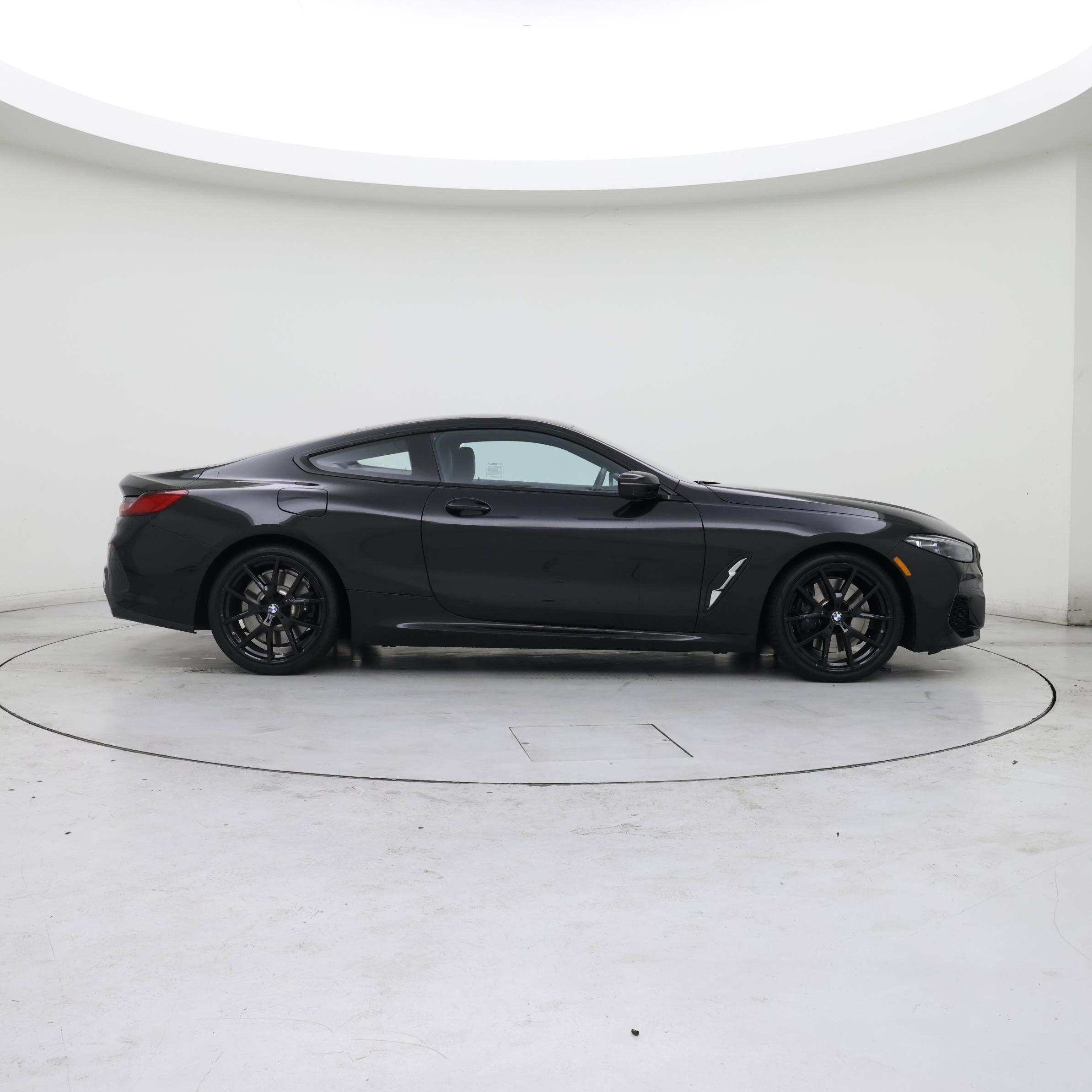 Thumbnail: 2022 BMW 8 Series - 7