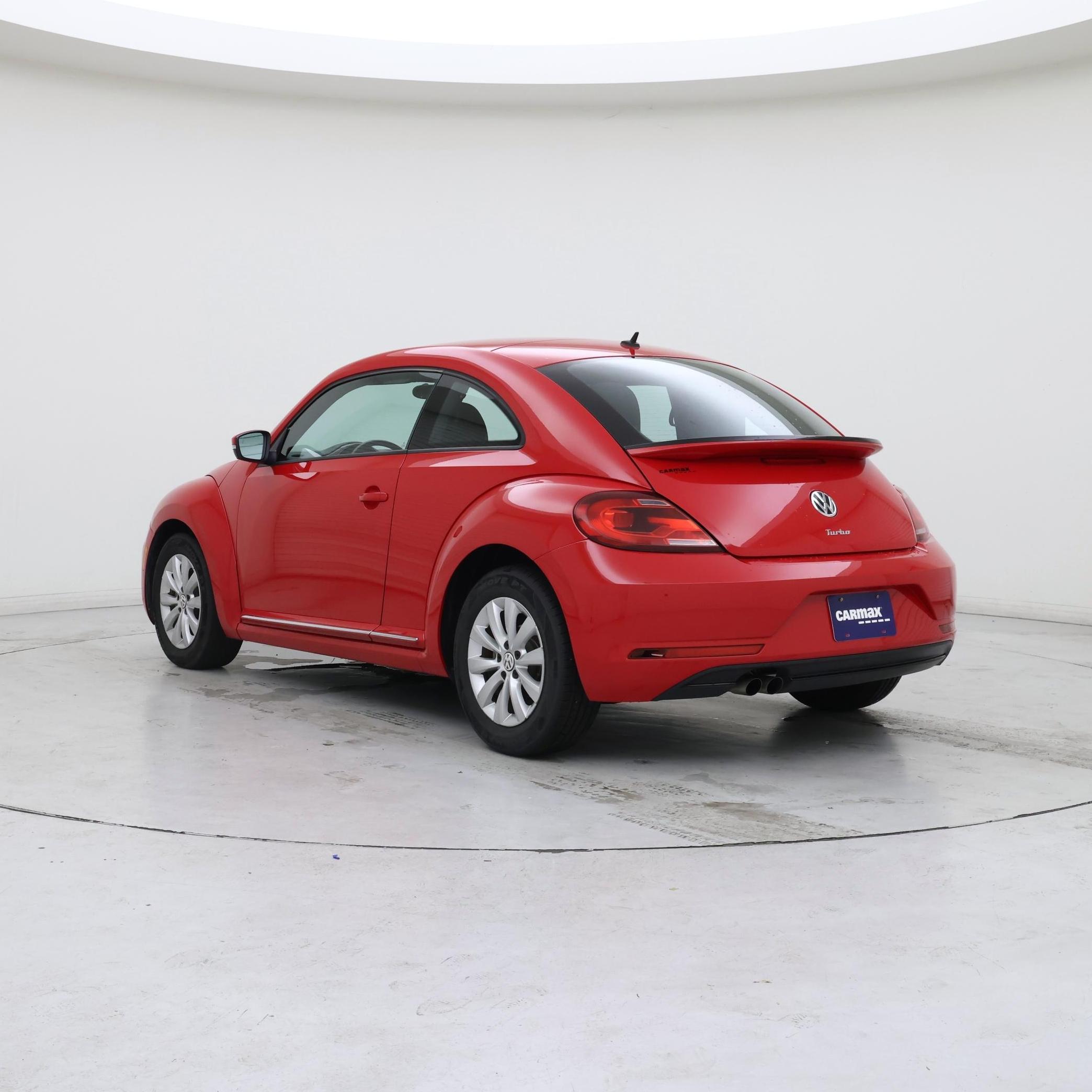 Thumbnail: 2019 Volkswagen Beetle - 2
