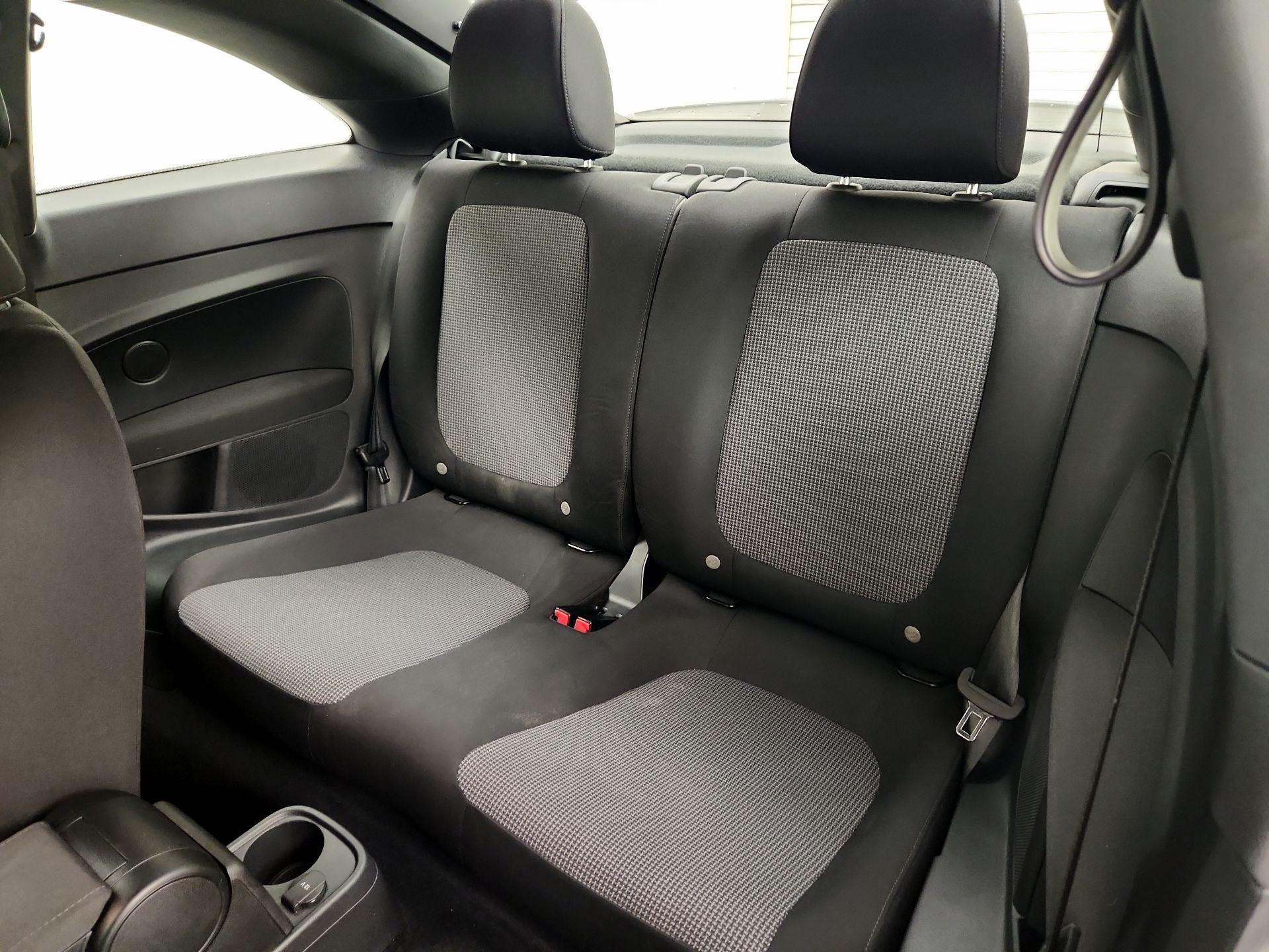 Thumbnail: 2019 Volkswagen Beetle - 19