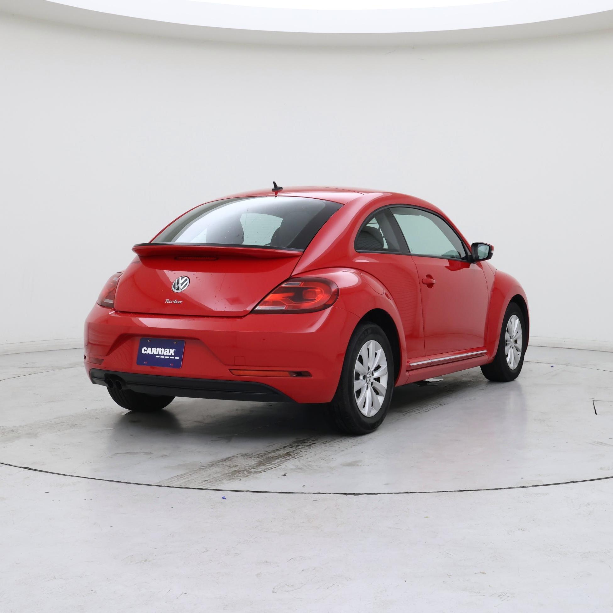 Thumbnail: 2019 Volkswagen Beetle - 8