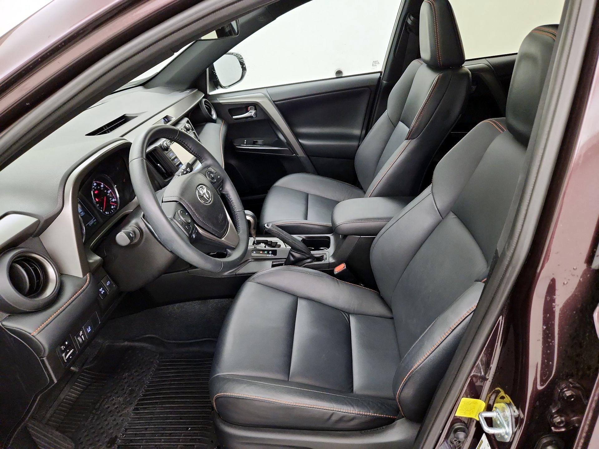 Thumbnail: 2017 Toyota RAV4 - 11