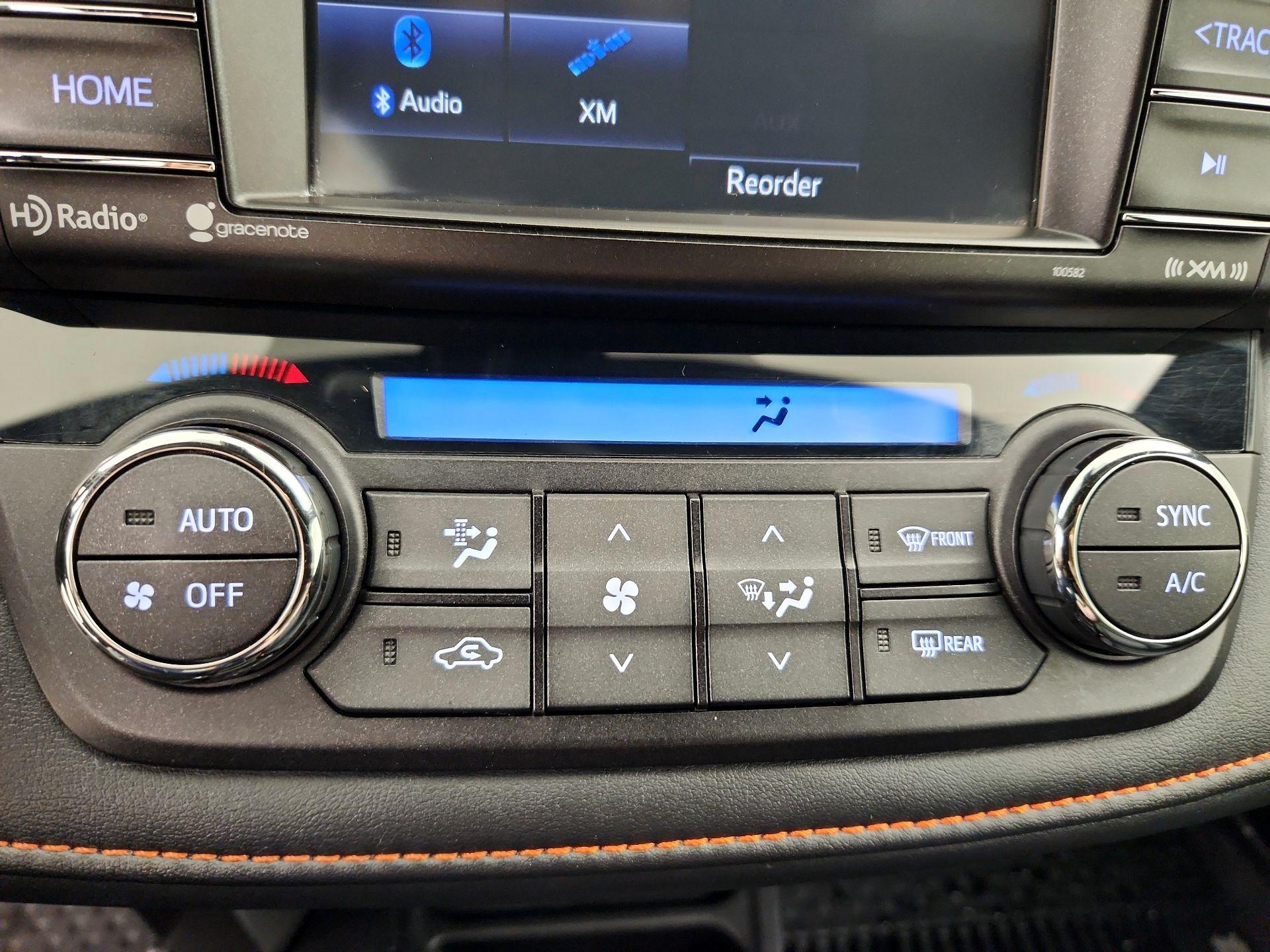 Thumbnail: 2017 Toyota RAV4 - 16