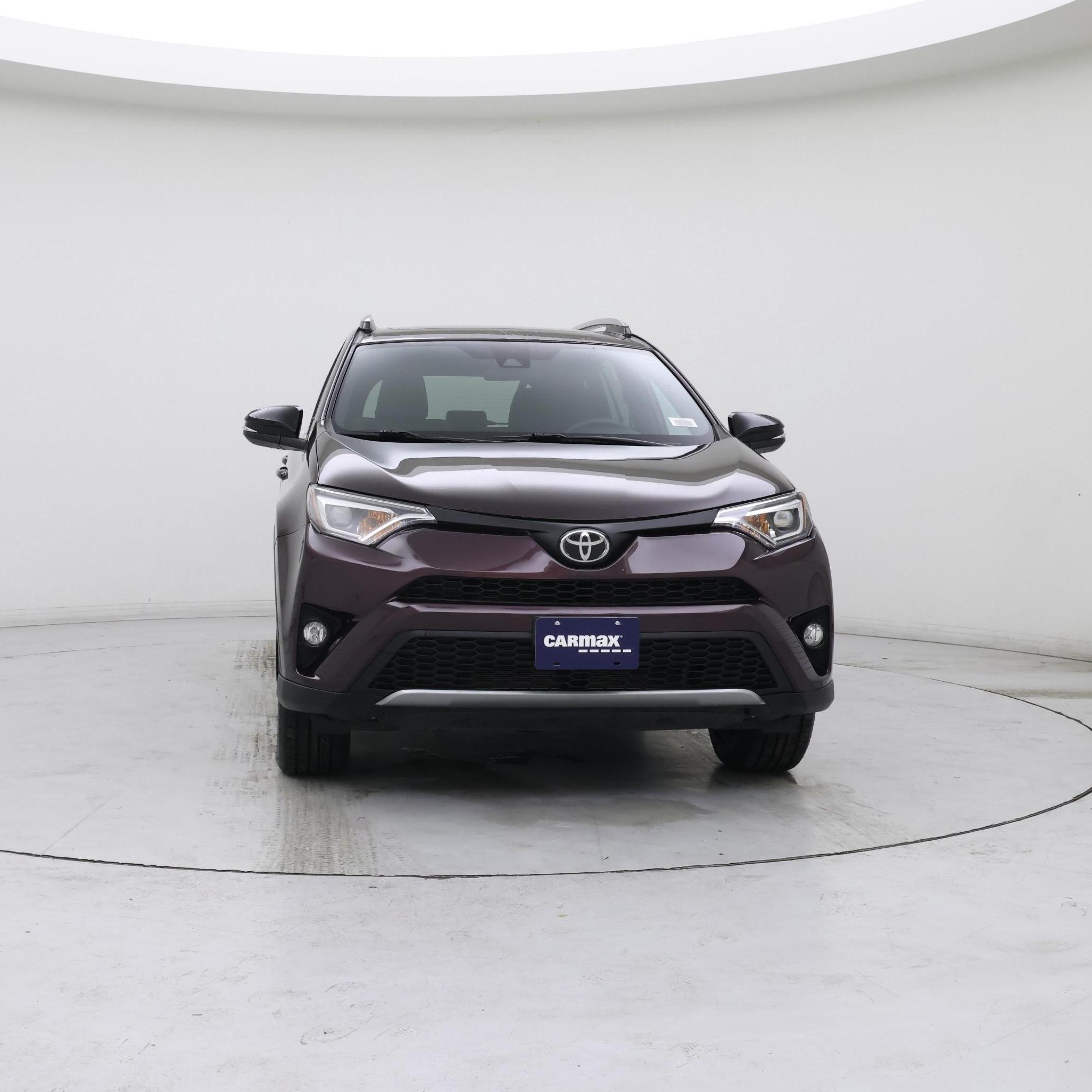 Thumbnail: 2017 Toyota RAV4 - 5
