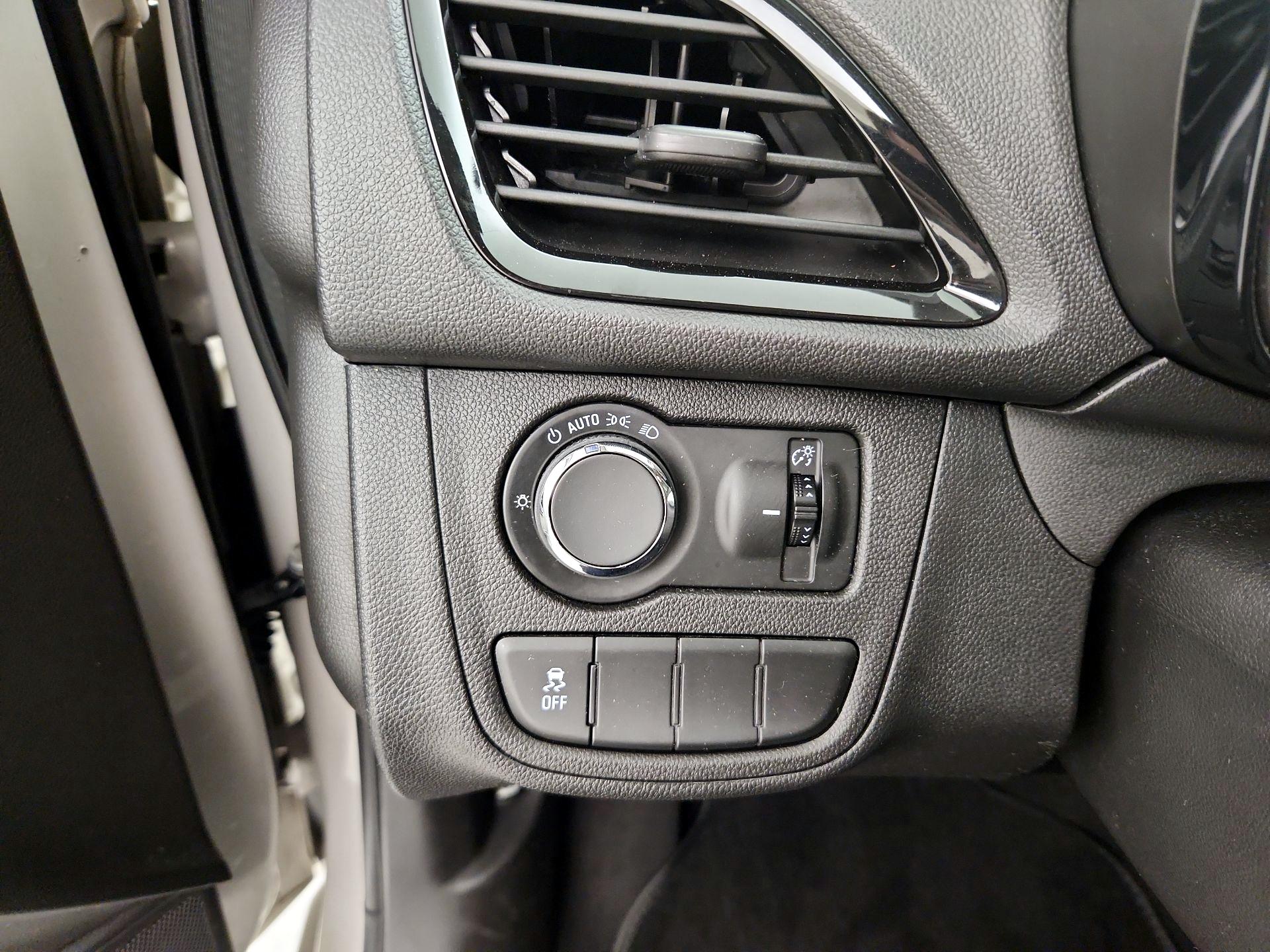 Thumbnail: 2016 Chevrolet Spark - 13