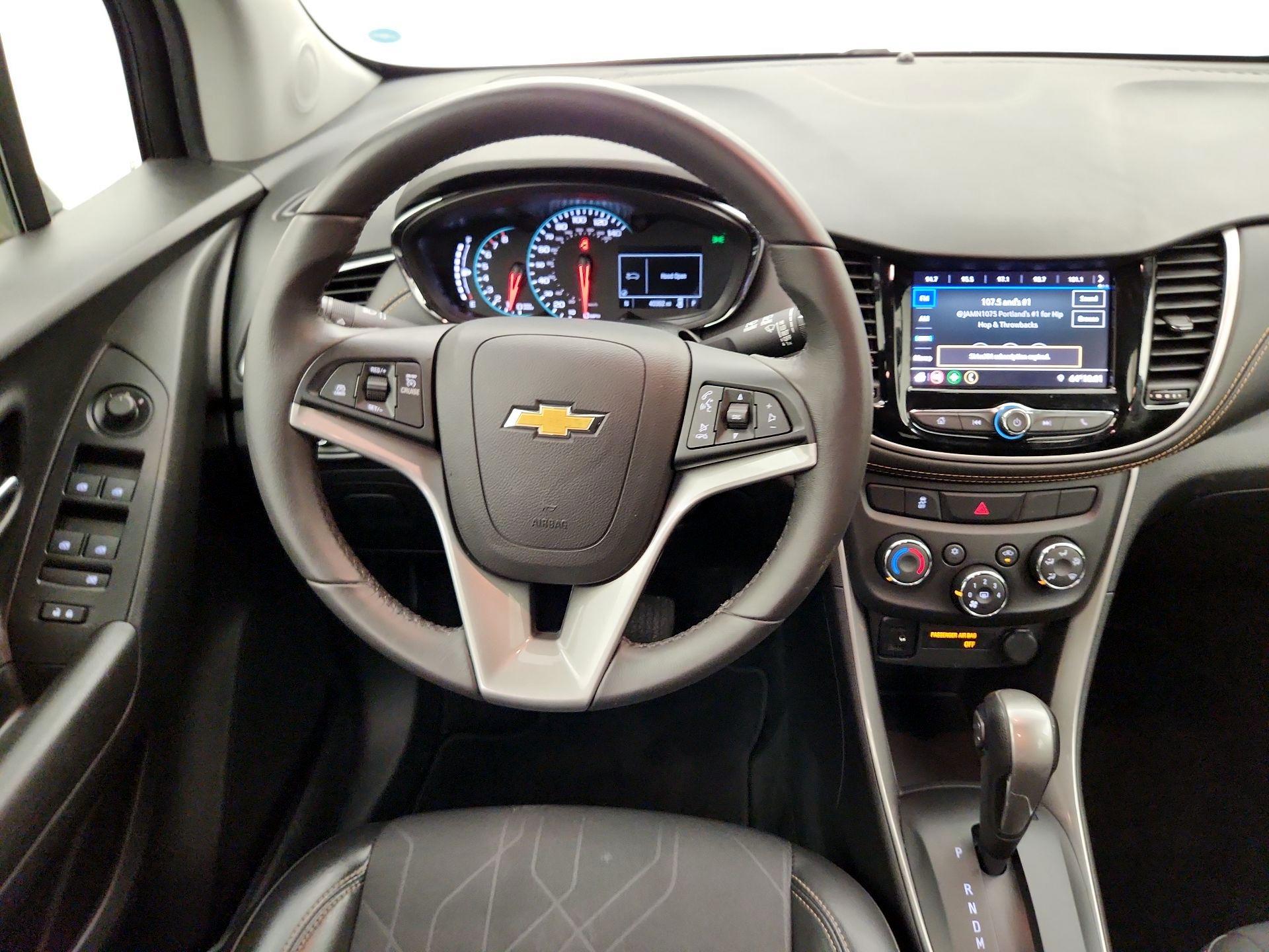 Thumbnail: 2021 Chevrolet Trax - 10