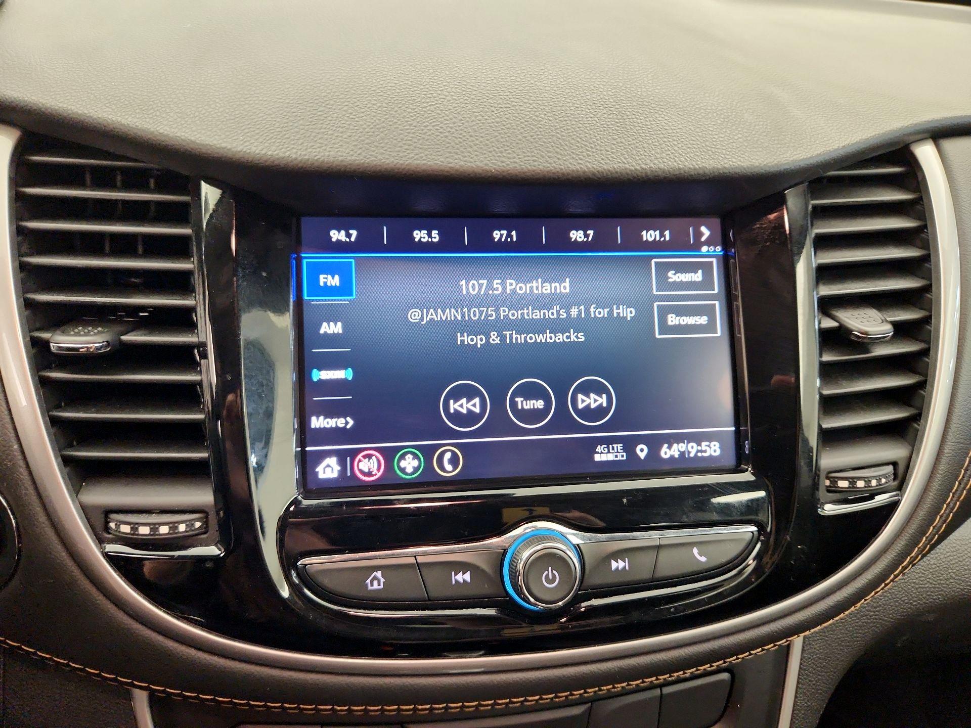 Thumbnail: 2021 Chevrolet Trax - 15