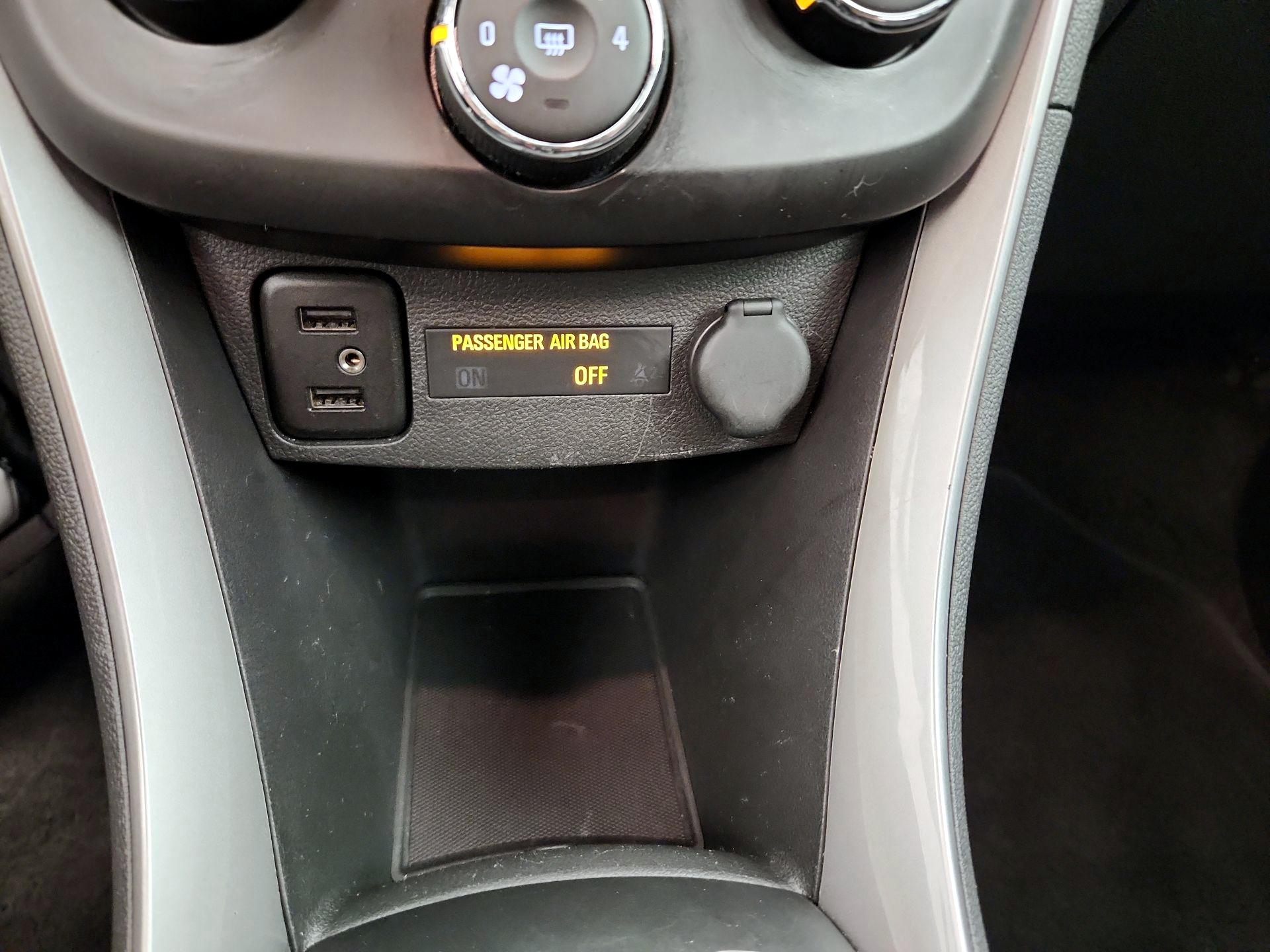 Thumbnail: 2021 Chevrolet Trax - 18