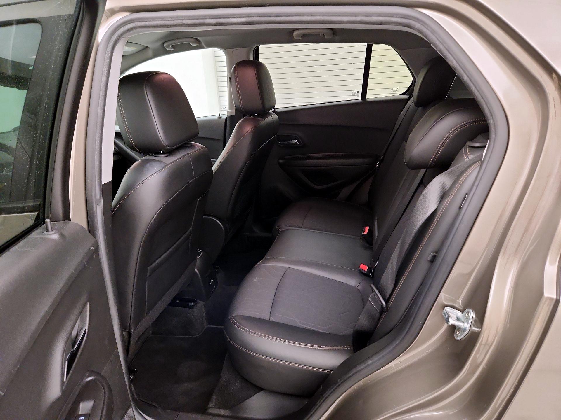 Thumbnail: 2021 Chevrolet Trax - 19