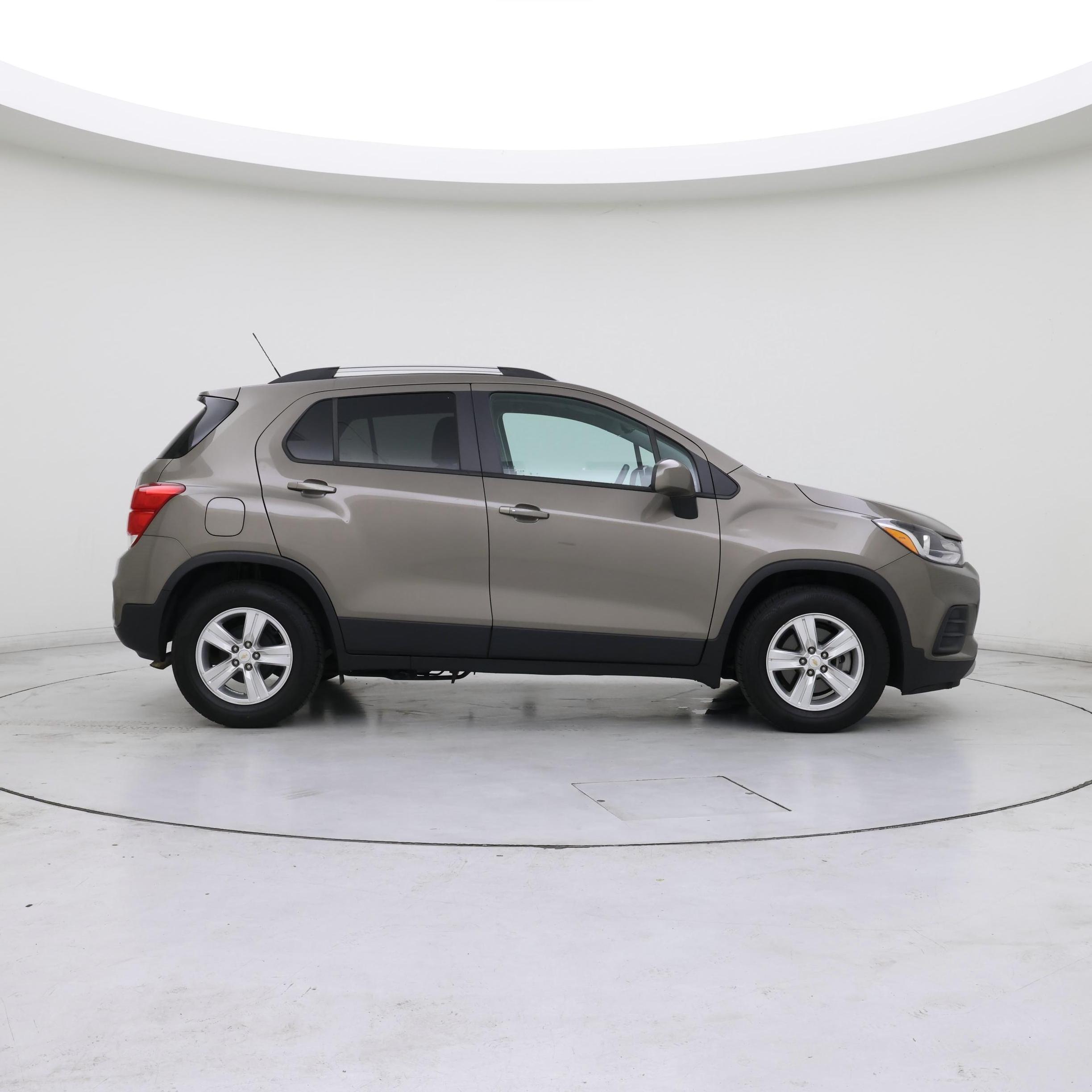 Thumbnail: 2021 Chevrolet Trax - 7