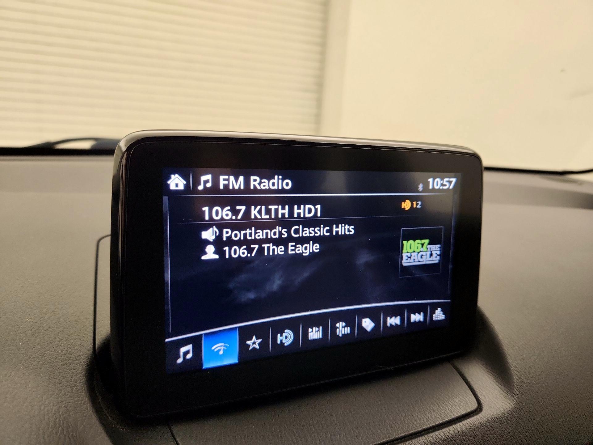 Thumbnail: 2019 Toyota Yaris - 15