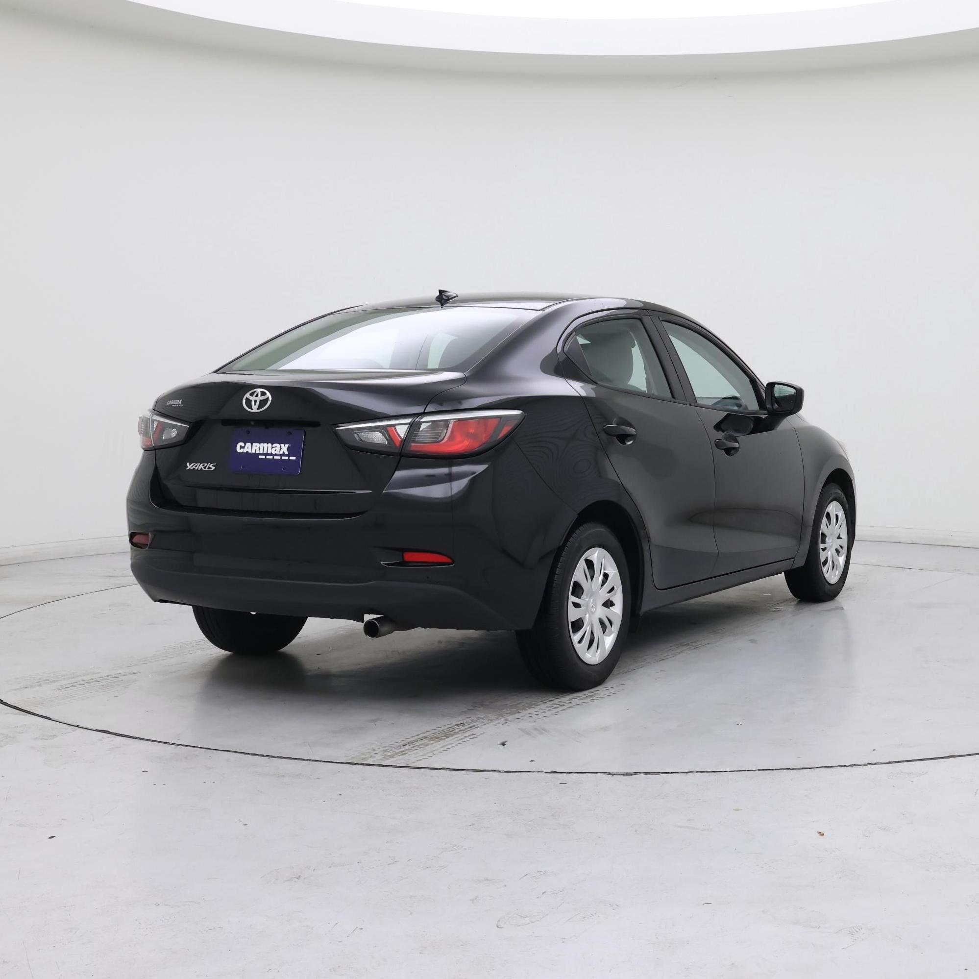 Thumbnail: 2019 Toyota Yaris - 8