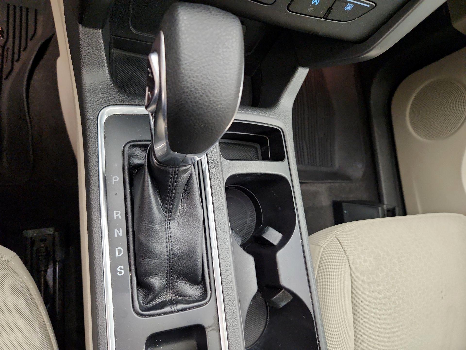 Thumbnail: 2018 Ford Escape - 17