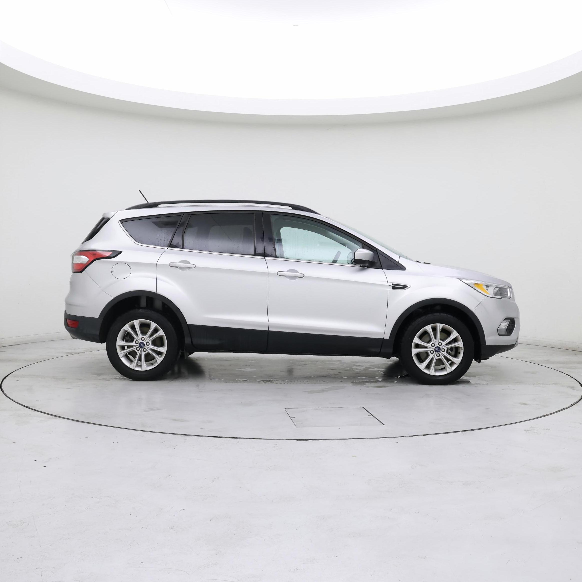 Thumbnail: 2018 Ford Escape - 7