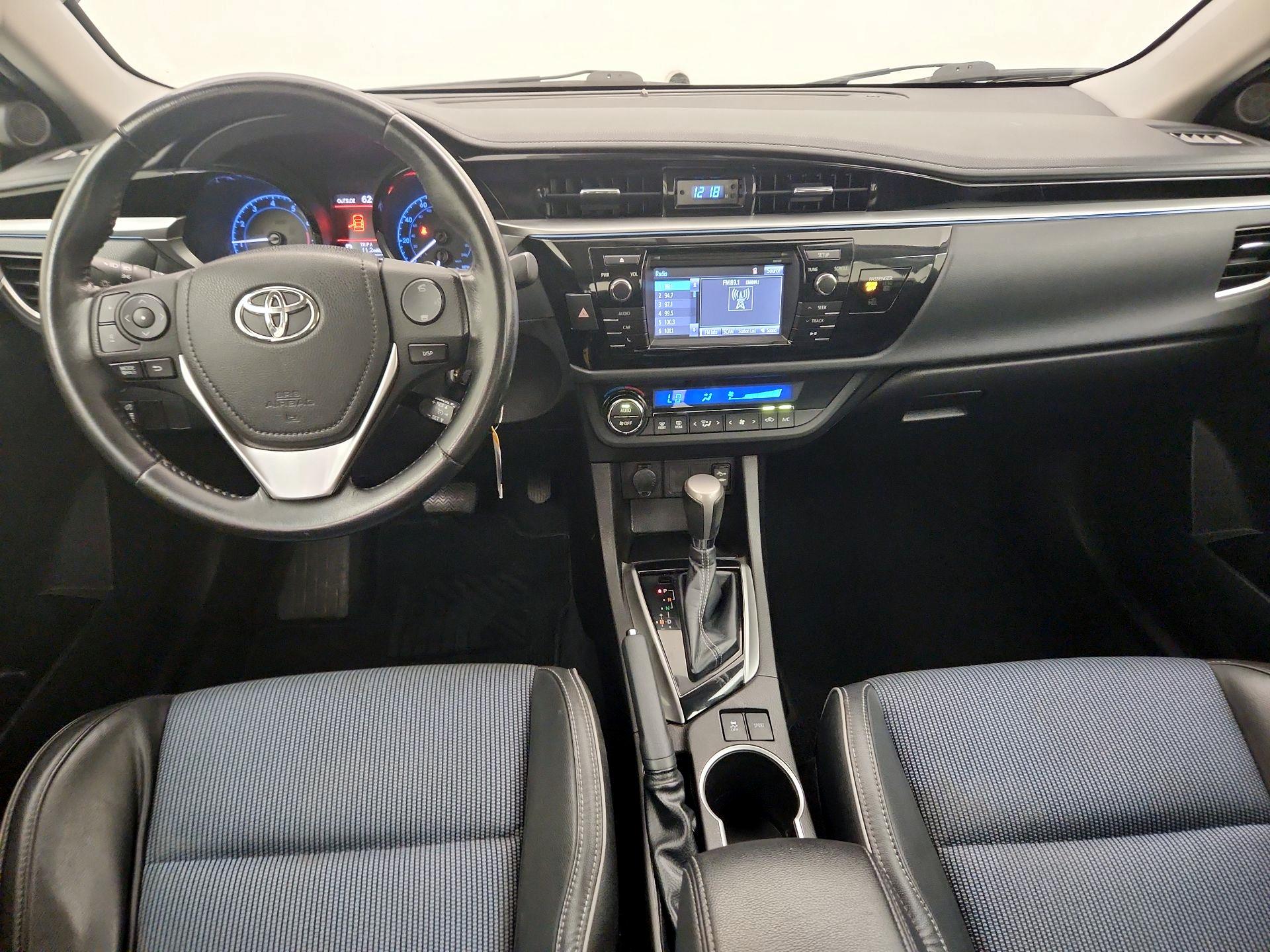 Thumbnail: 2014 Toyota Corolla - 9