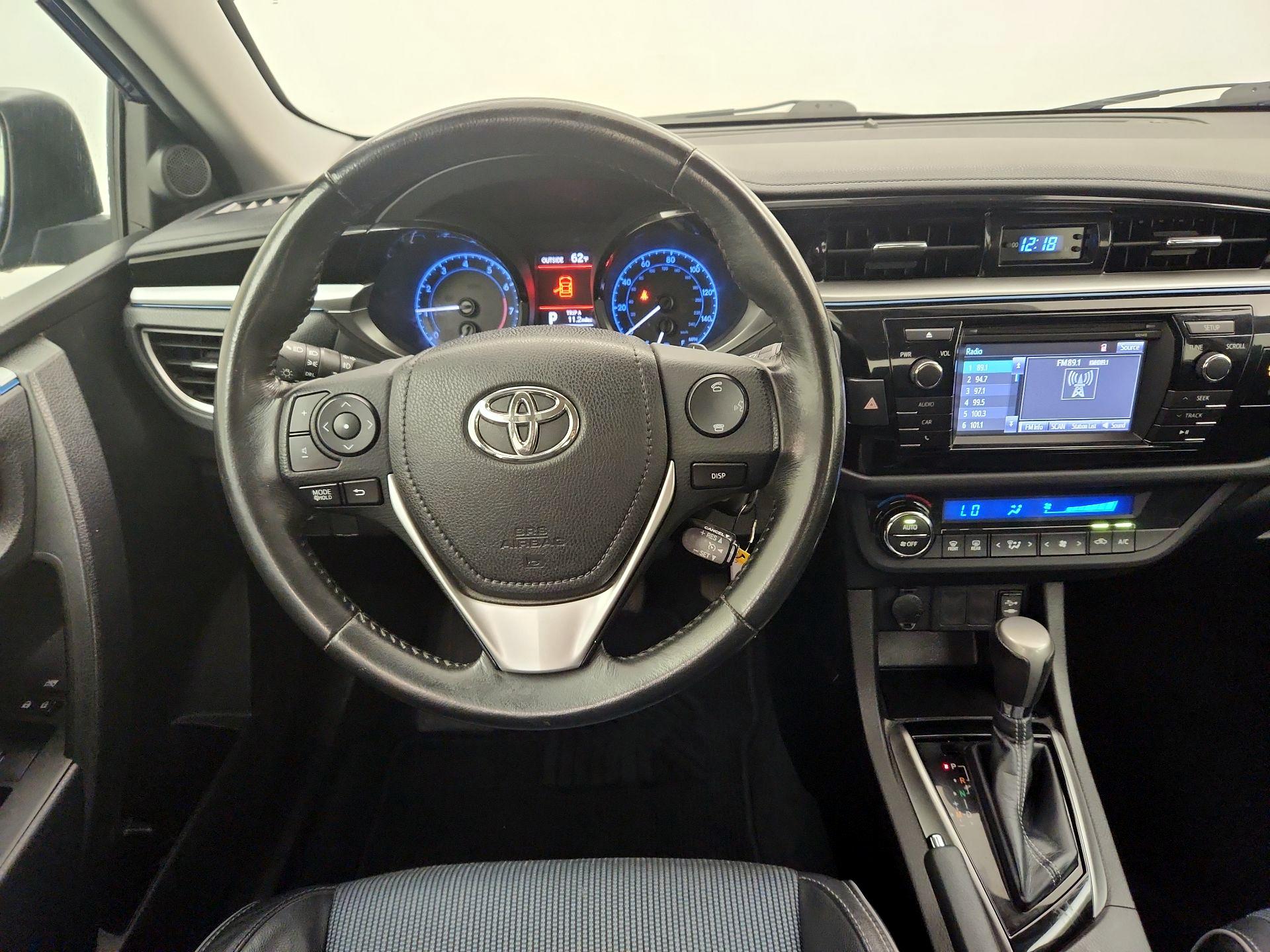 Thumbnail: 2014 Toyota Corolla - 10