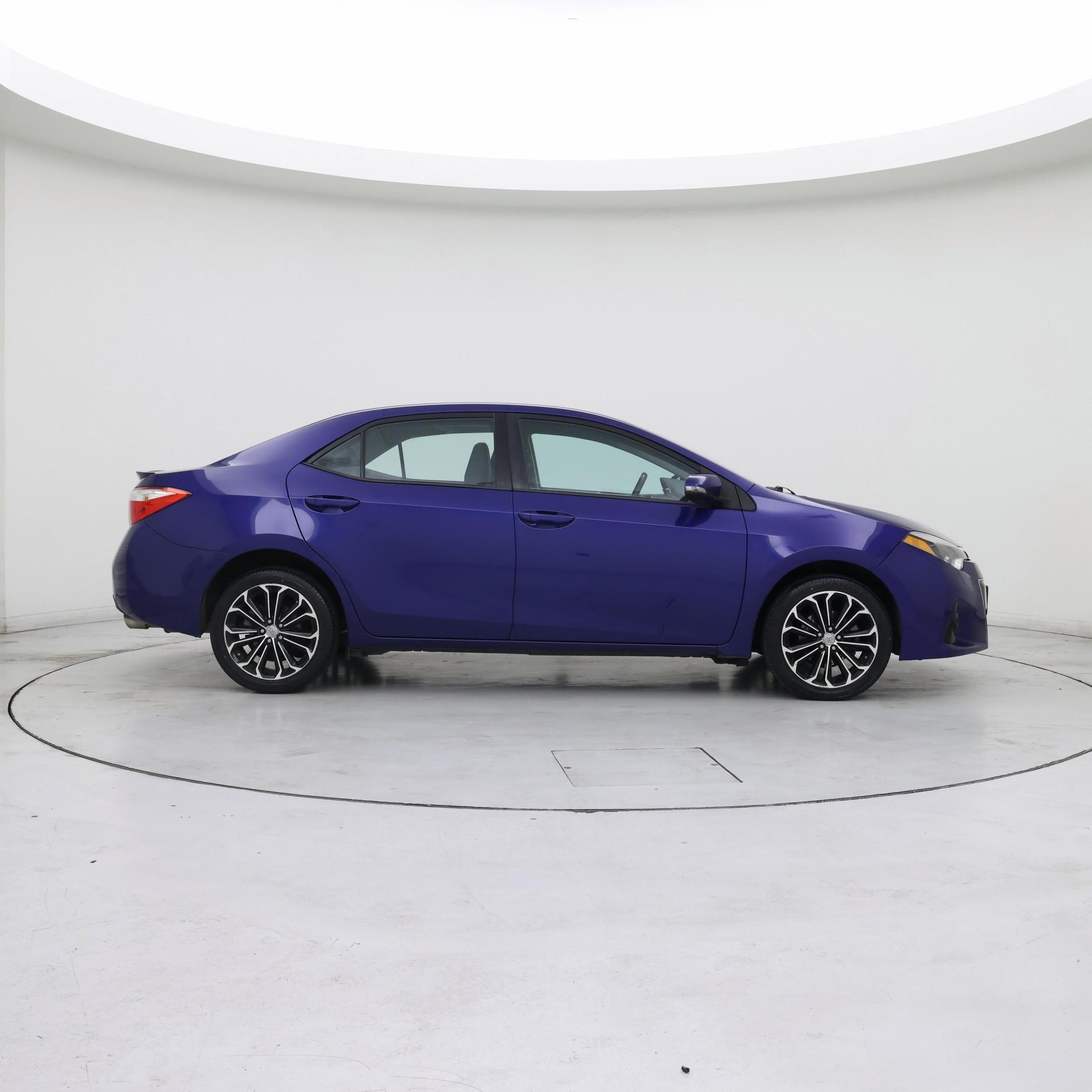 Thumbnail: 2014 Toyota Corolla - 7