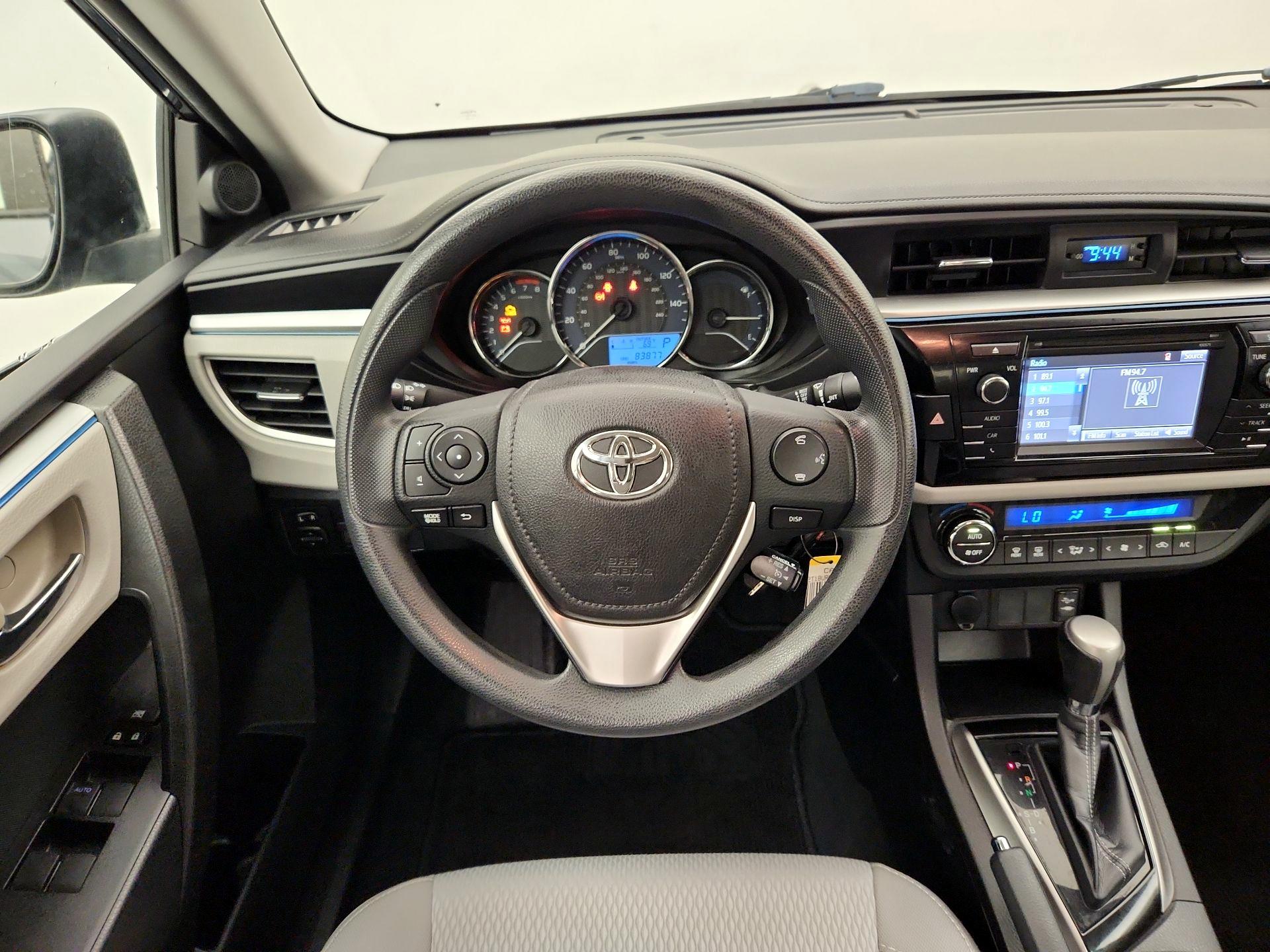 Thumbnail: 2016 Toyota Corolla - 10