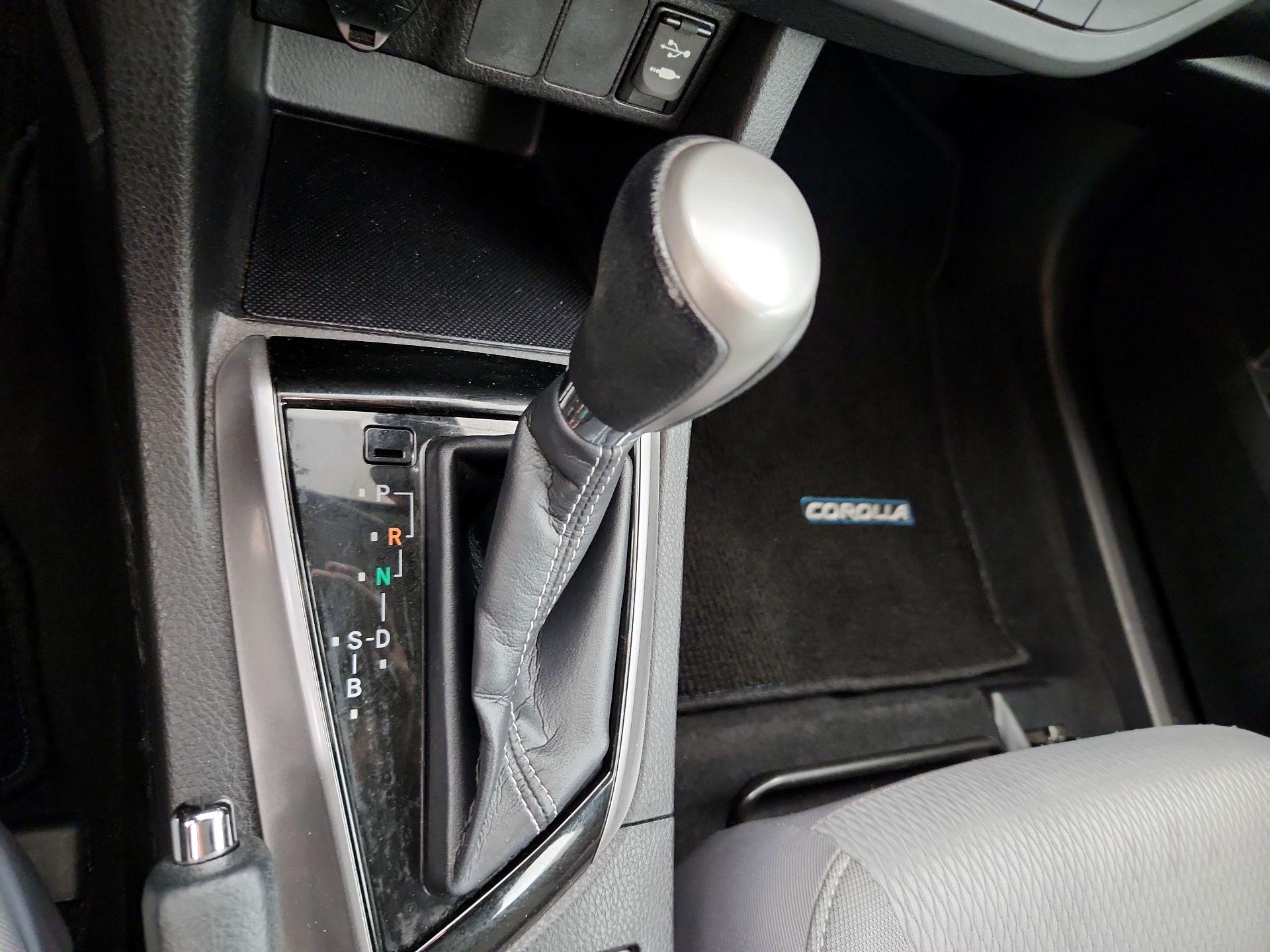 Thumbnail: 2016 Toyota Corolla - 17
