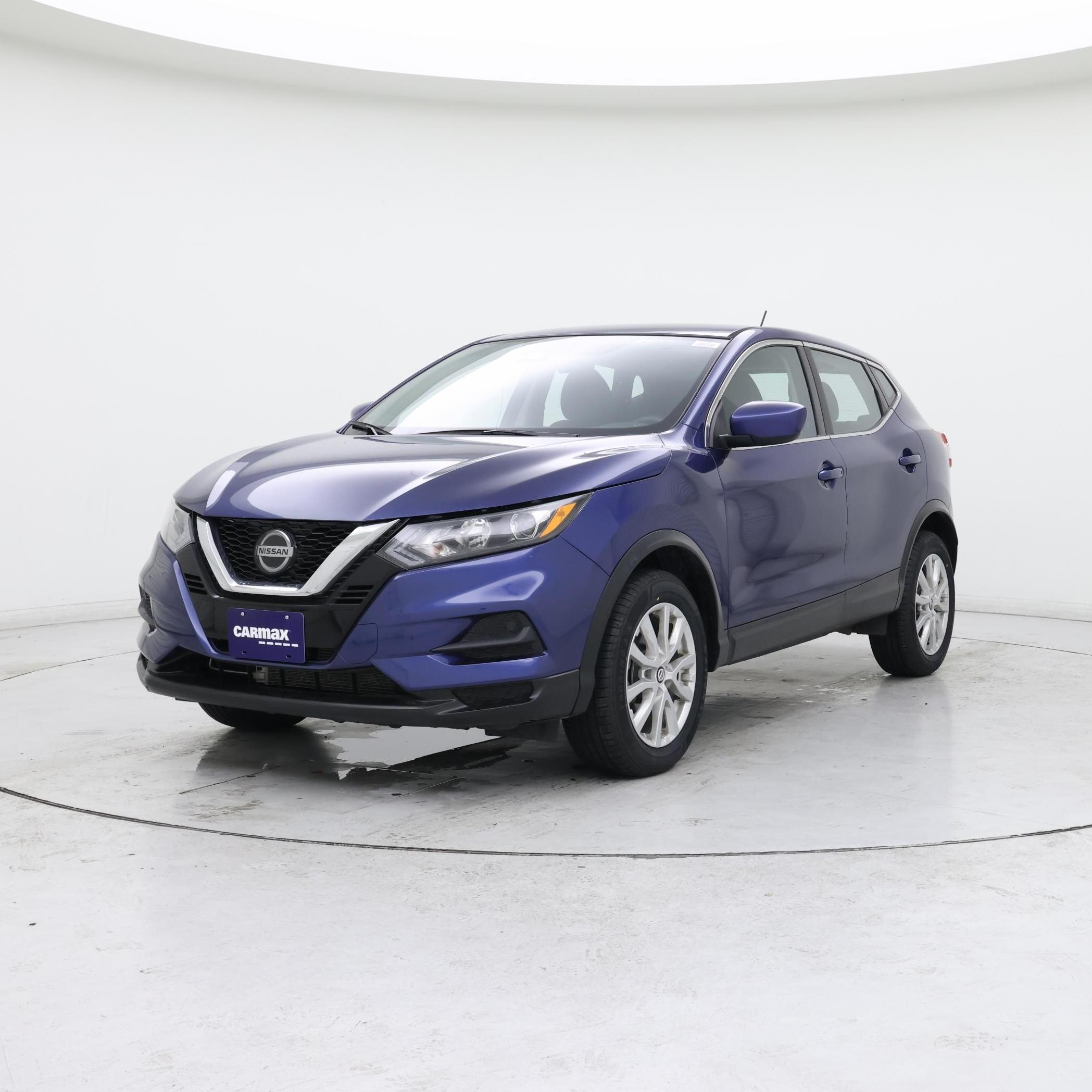 Thumbnail: 2022 Nissan Rogue Sport - 4