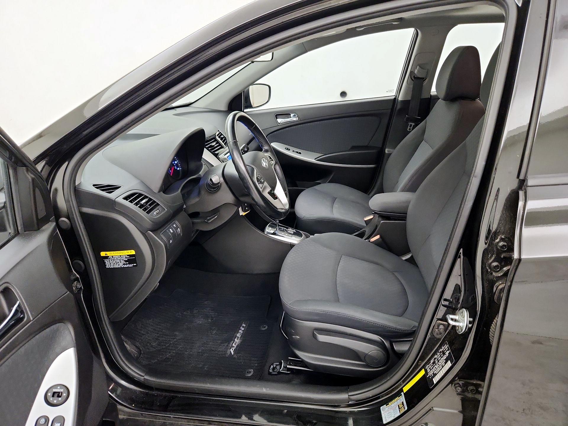 Thumbnail: 2014 Hyundai Accent - 11