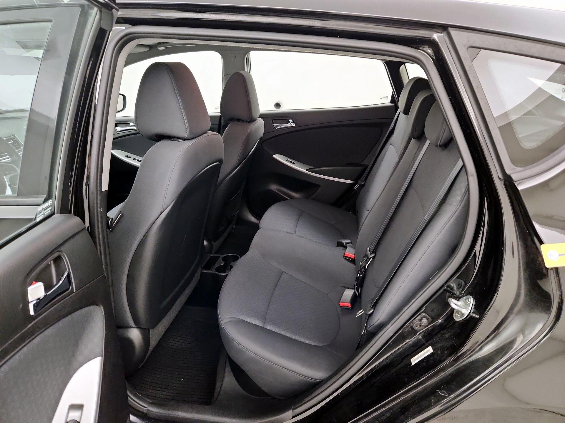 Thumbnail: 2014 Hyundai Accent - 19