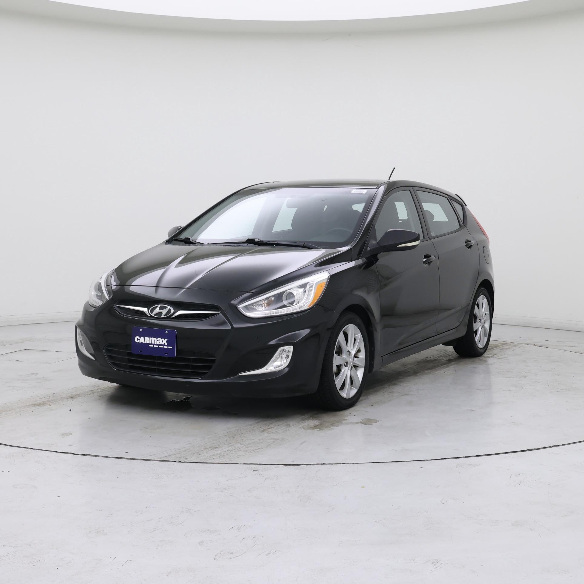 Thumbnail: 2014 Hyundai Accent - 4