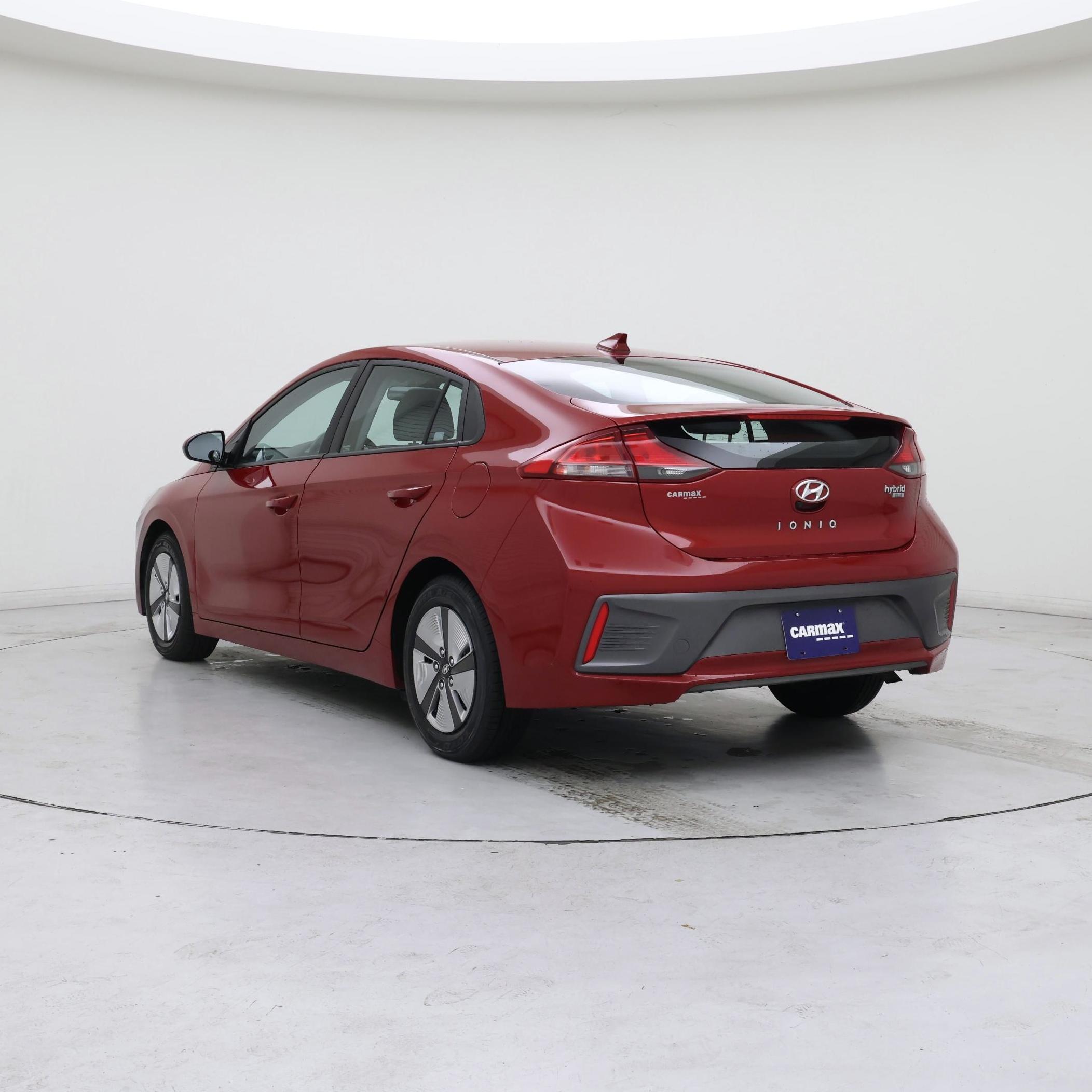 Thumbnail: 2022 Hyundai Ioniq - 2