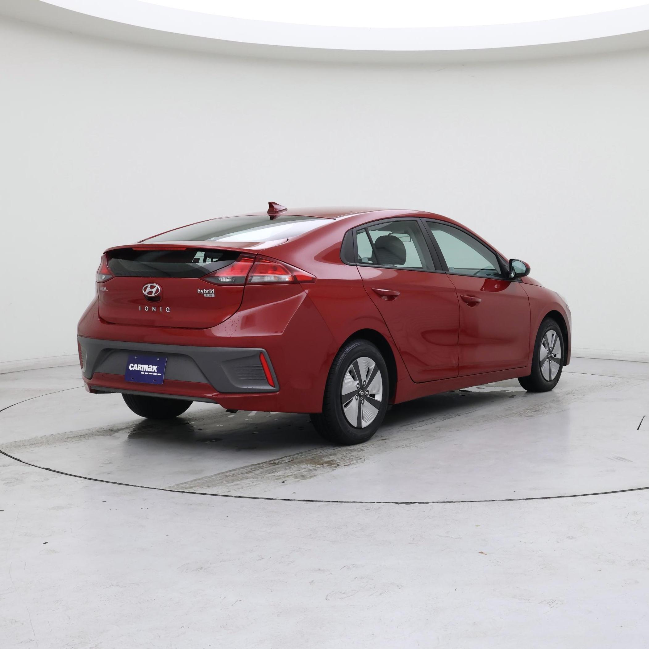 Thumbnail: 2022 Hyundai Ioniq - 8