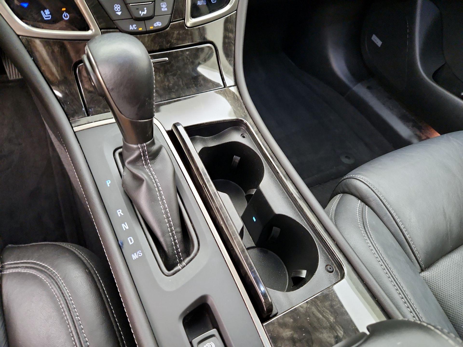 Thumbnail: 2014 Buick LaCrosse - 18