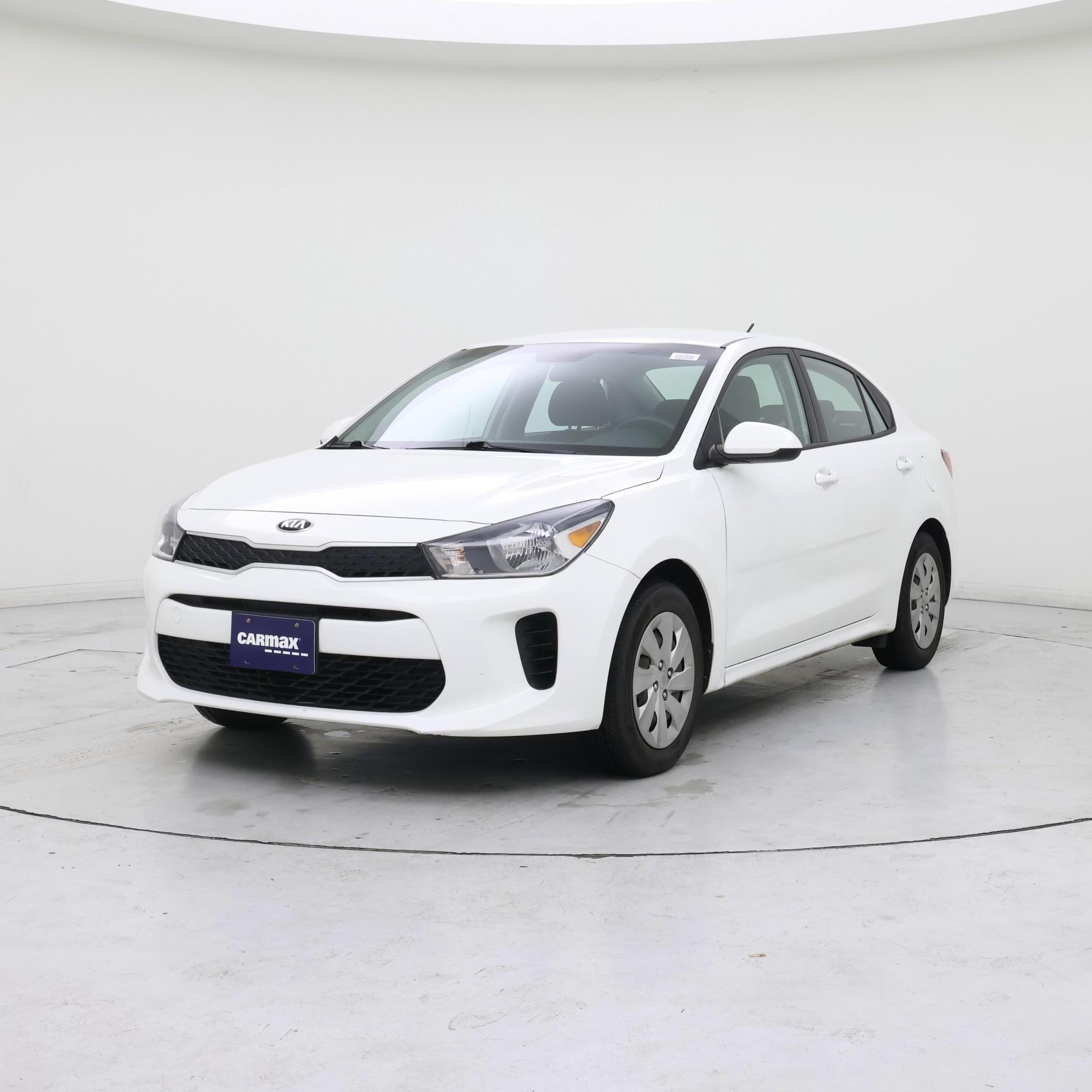 Thumbnail: 2019 Kia Rio - 4