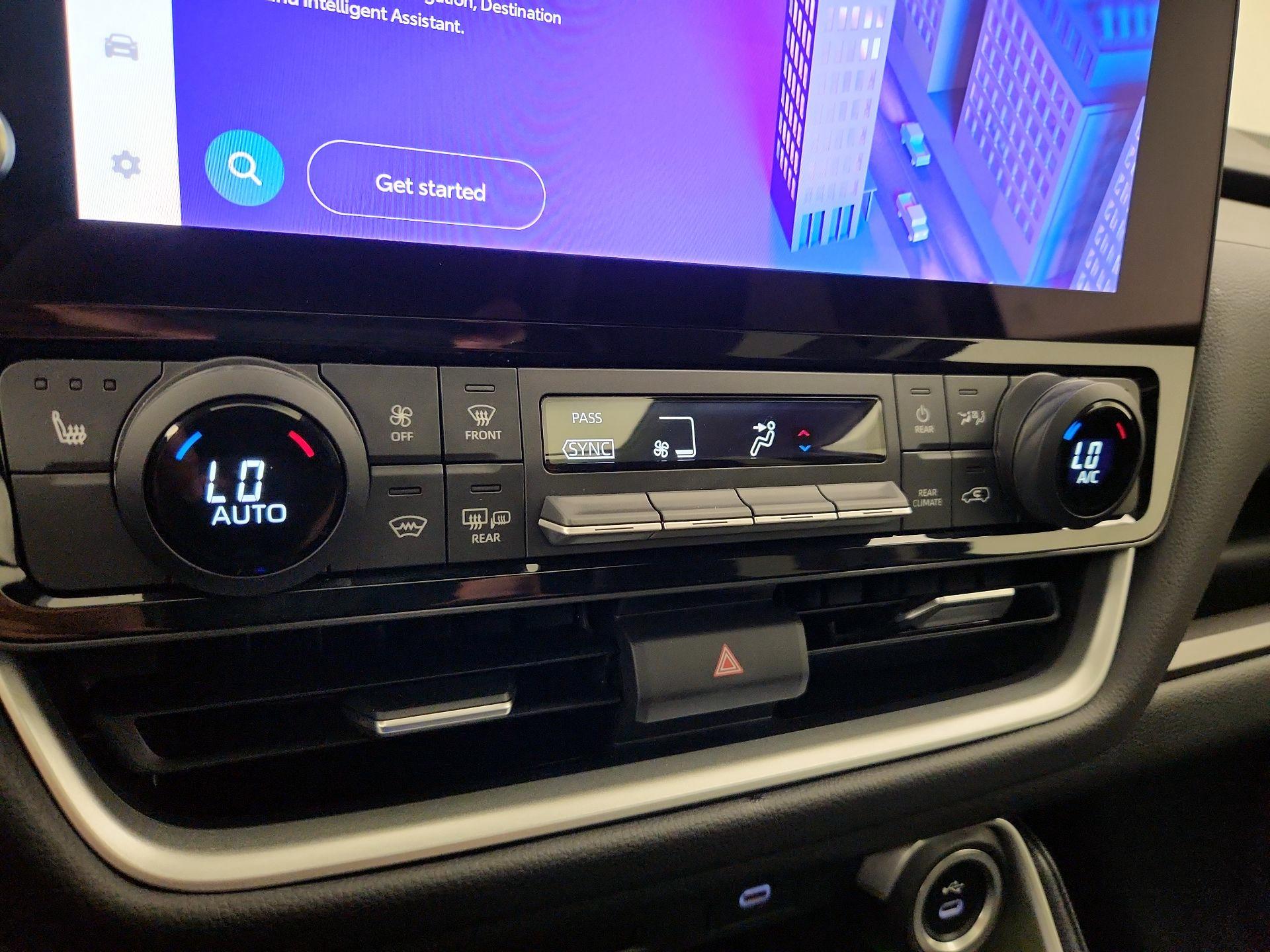 Thumbnail: 2024 Toyota Grand Highlander - 16