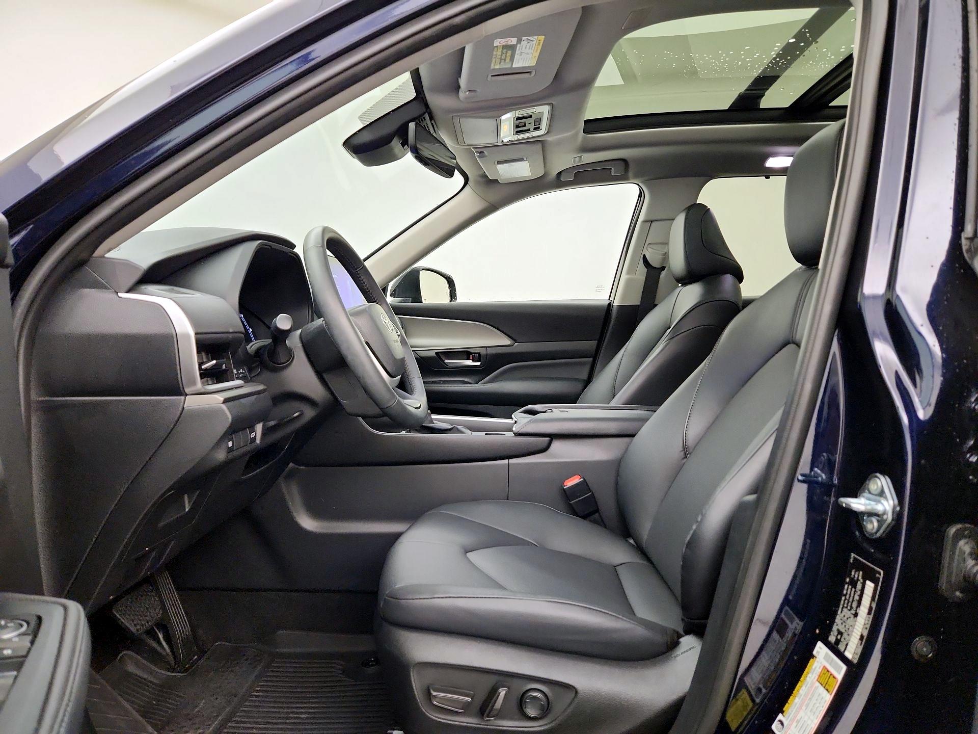 Thumbnail: 2024 Toyota Grand Highlander - 19