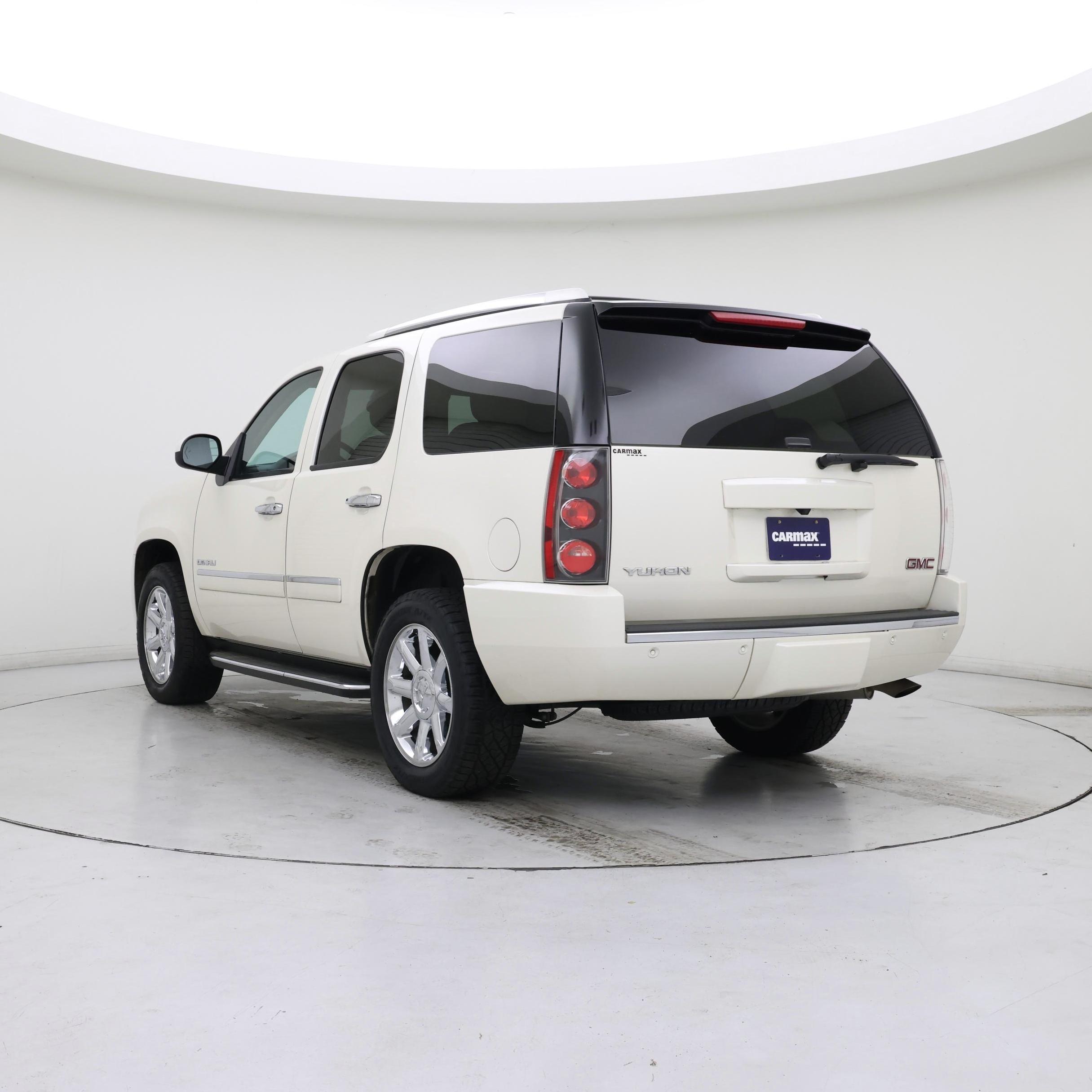 Thumbnail: 2014 GMC Yukon - 2