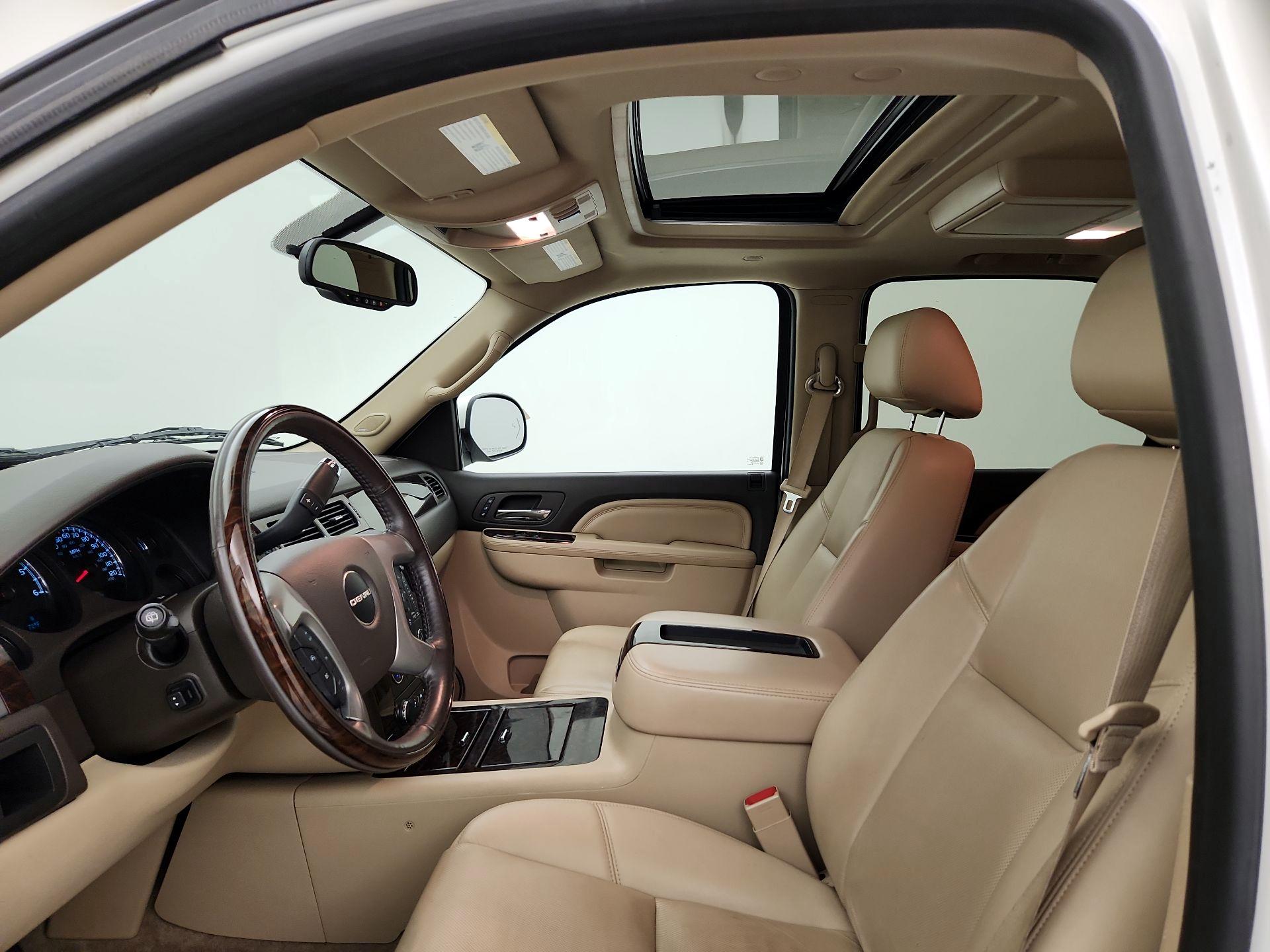 Thumbnail: 2014 GMC Yukon - 20