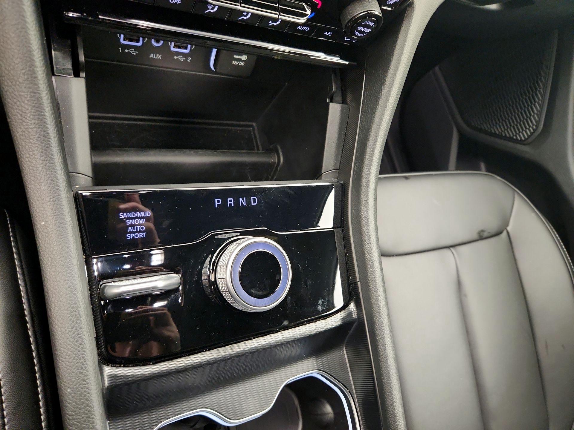 Thumbnail: 2024 Jeep Grand Cherokee L - 18
