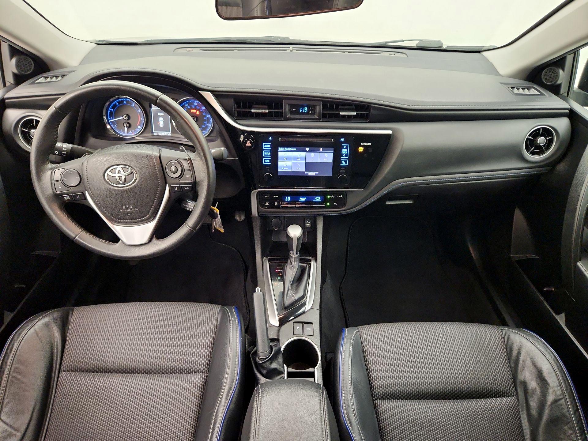 Thumbnail: 2017 Toyota Corolla - 9