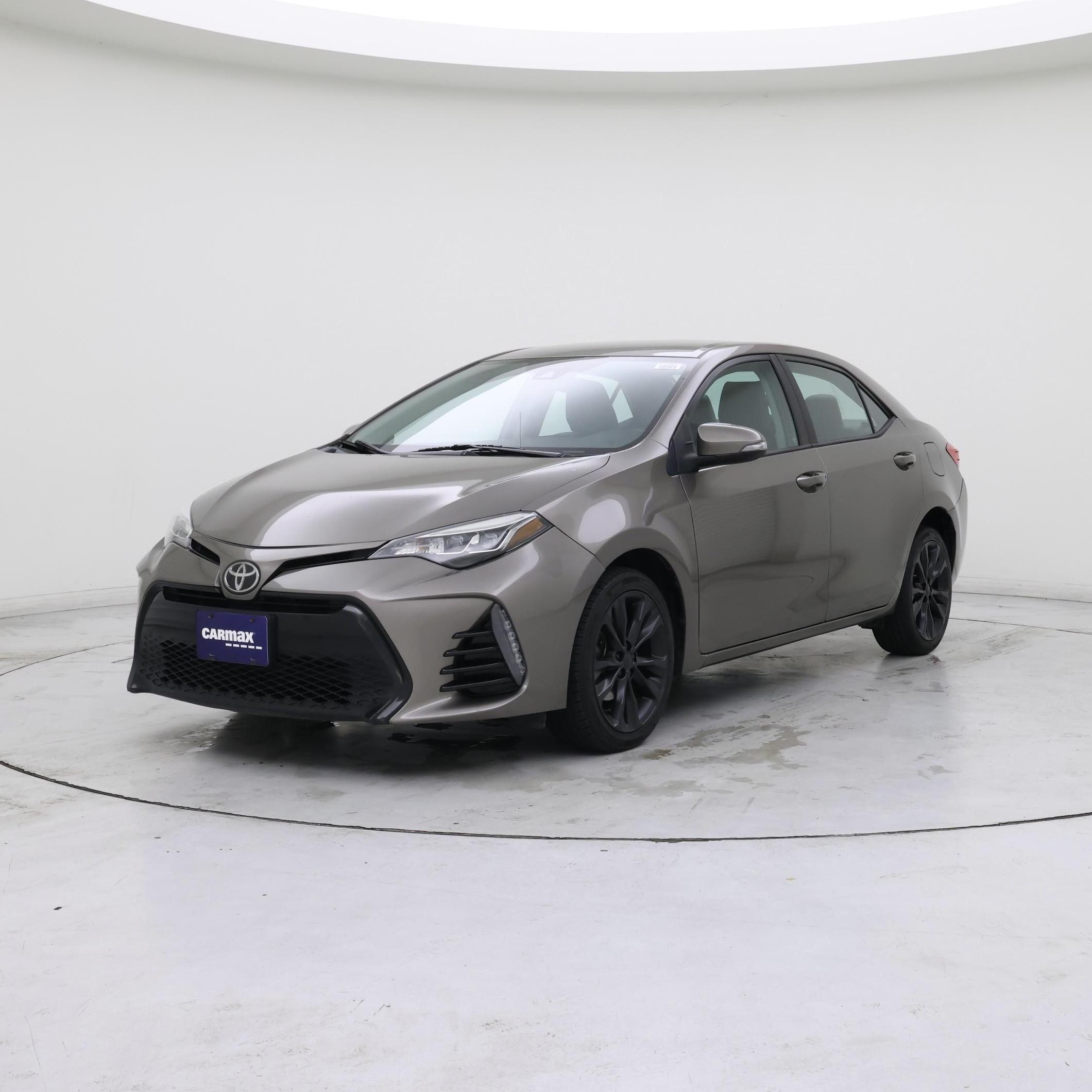Thumbnail: 2017 Toyota Corolla - 4