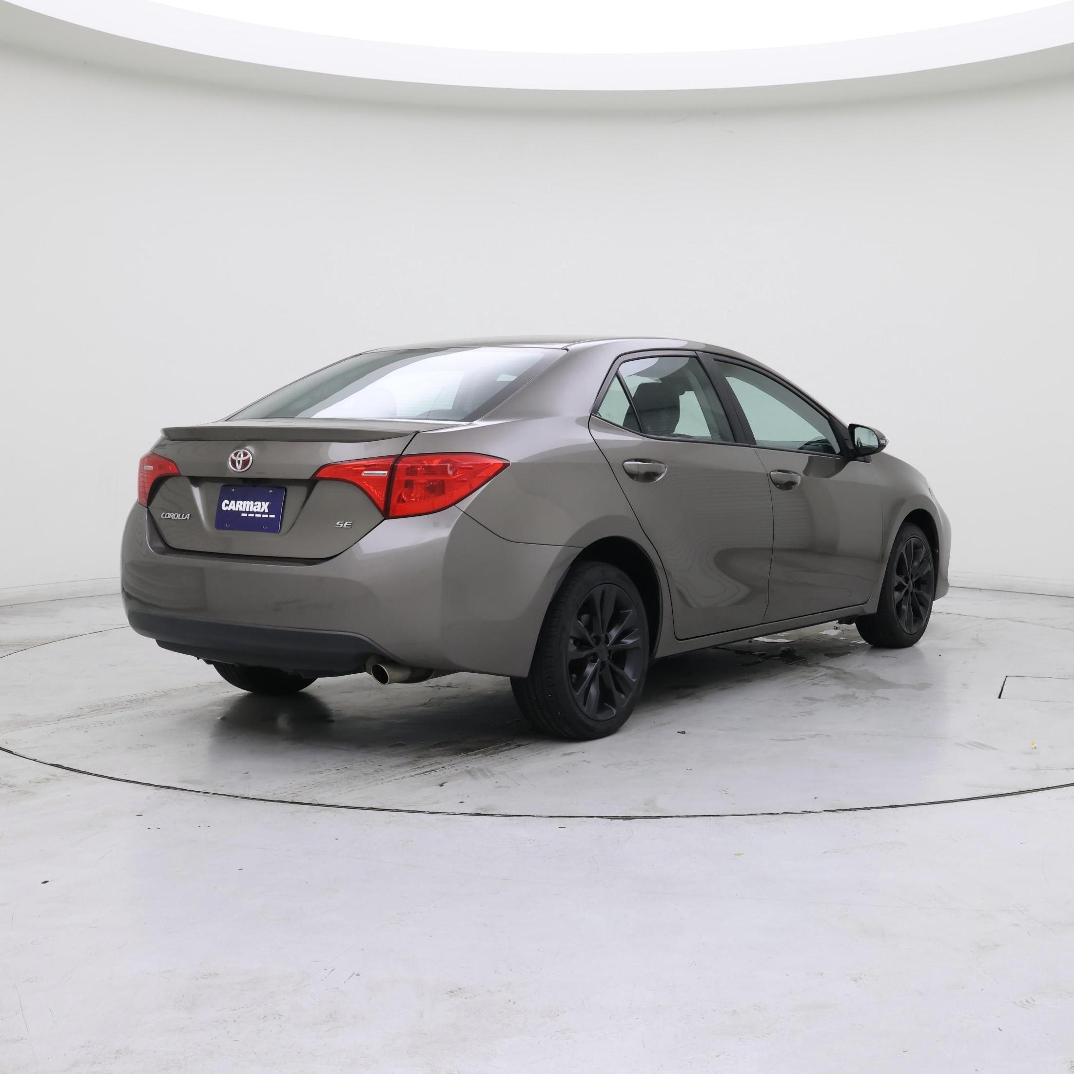 Thumbnail: 2017 Toyota Corolla - 8