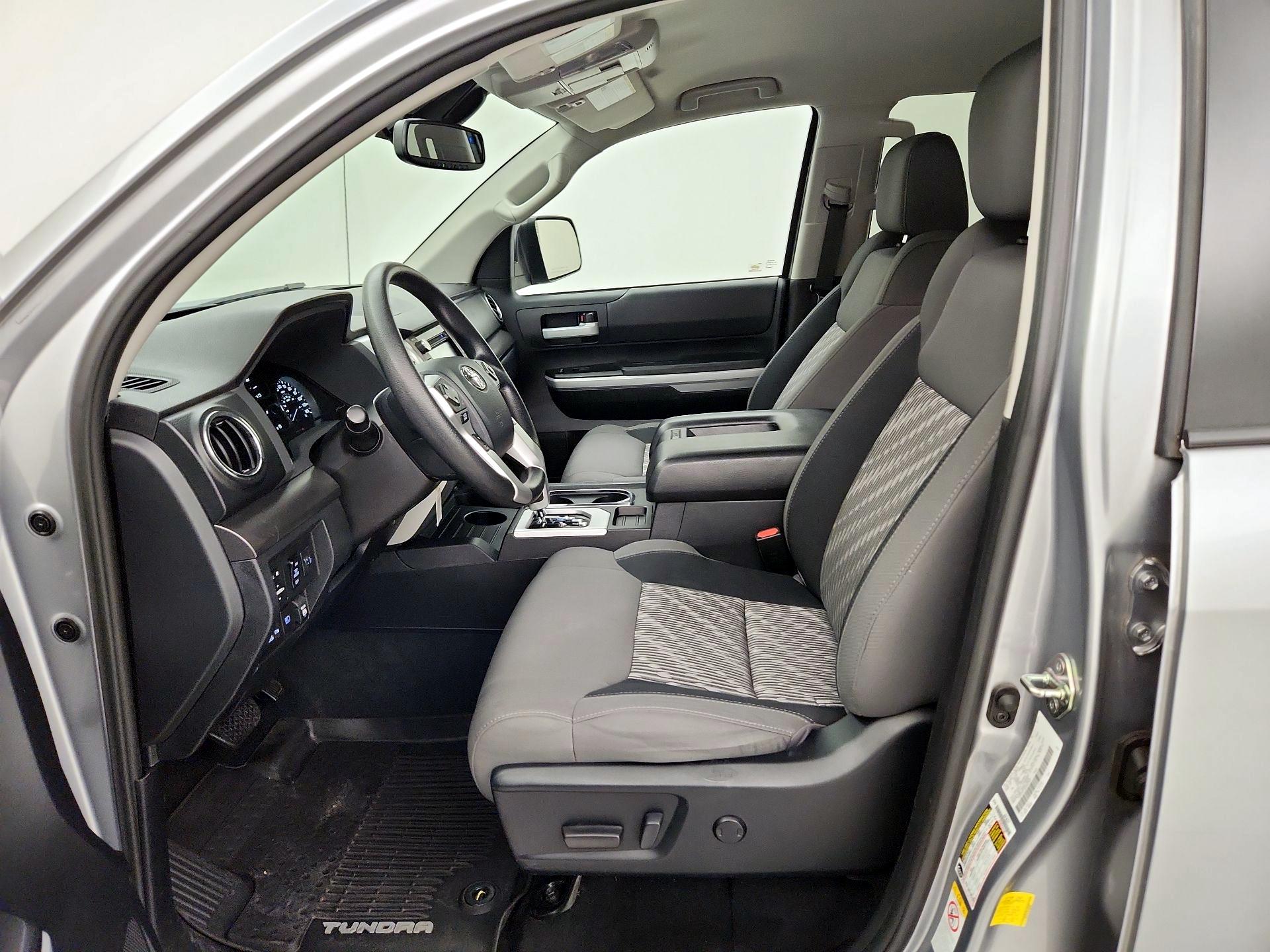 Thumbnail: 2019 Toyota Tundra - 11