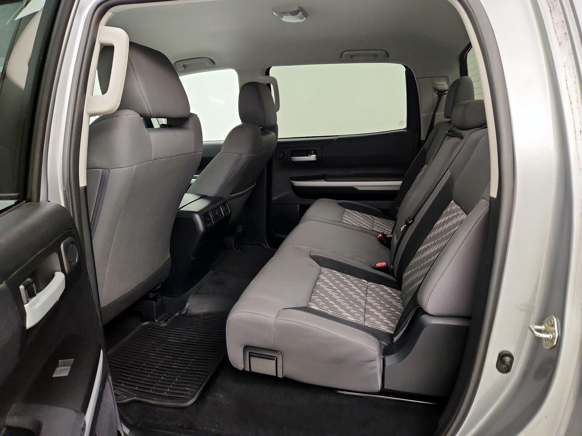 Thumbnail: 2019 Toyota Tundra - 19