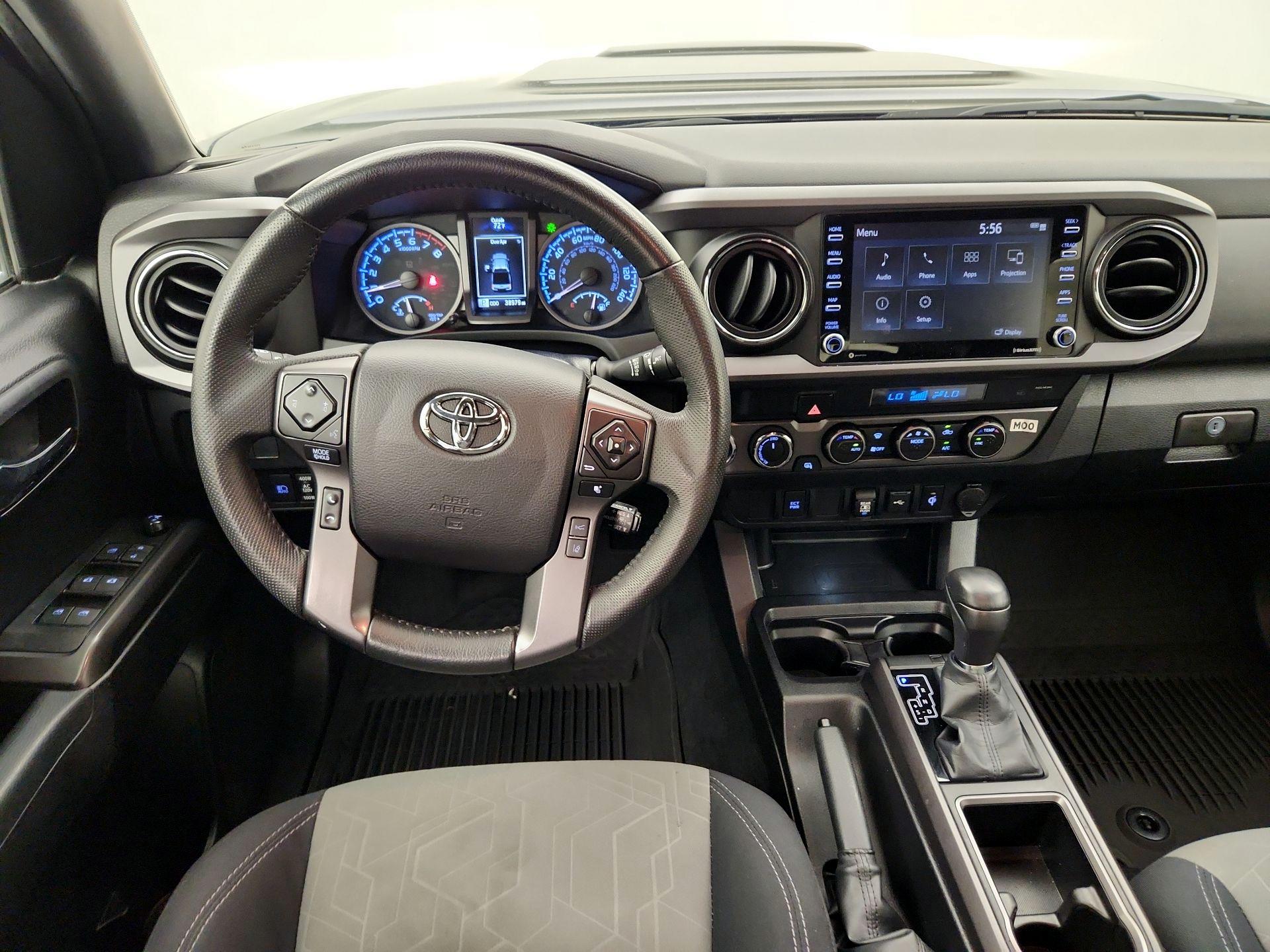 Thumbnail: 2022 Toyota Tacoma - 10