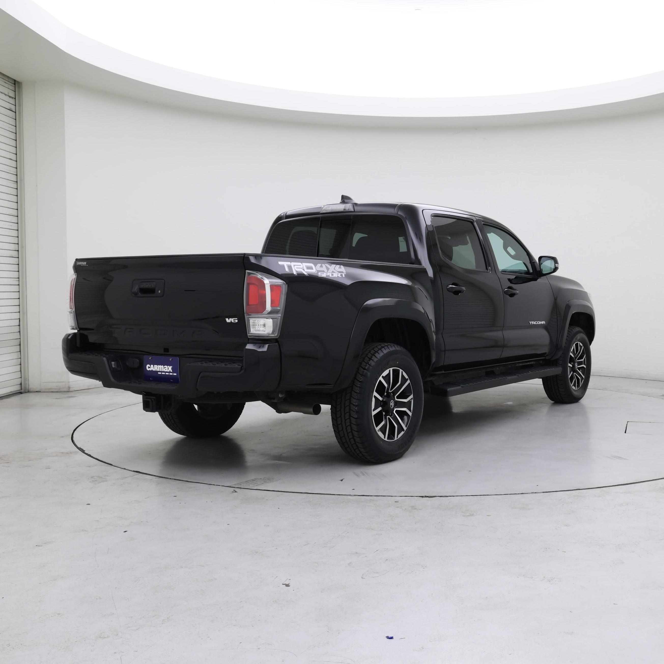 Thumbnail: 2022 Toyota Tacoma - 8