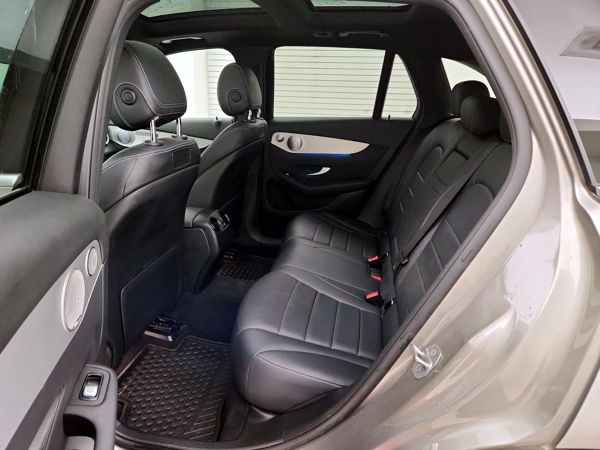Thumbnail: 2019 Mercedes-Benz GLC - 20