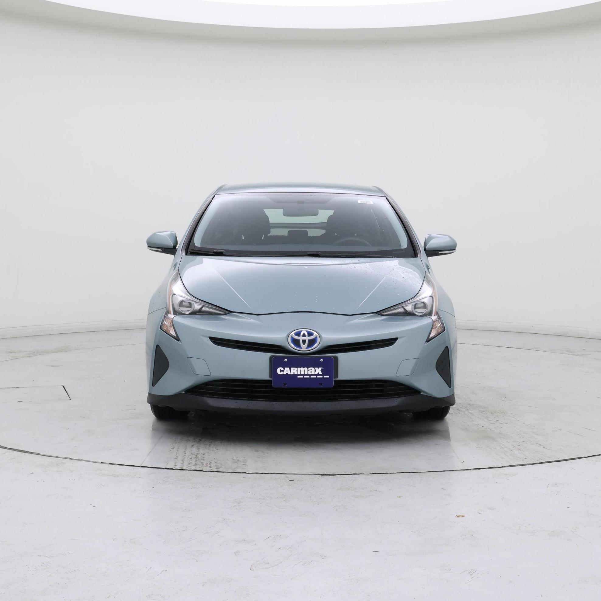 Thumbnail: 2016 Toyota Prius - 5