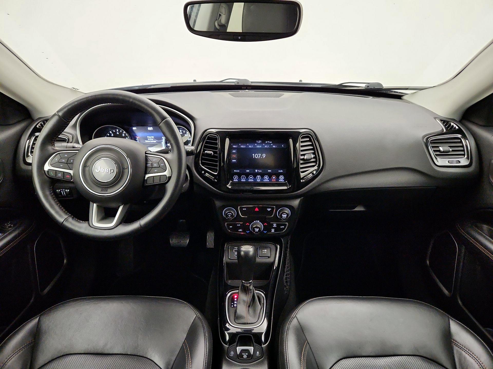Thumbnail: 2019 Jeep Compass - 9